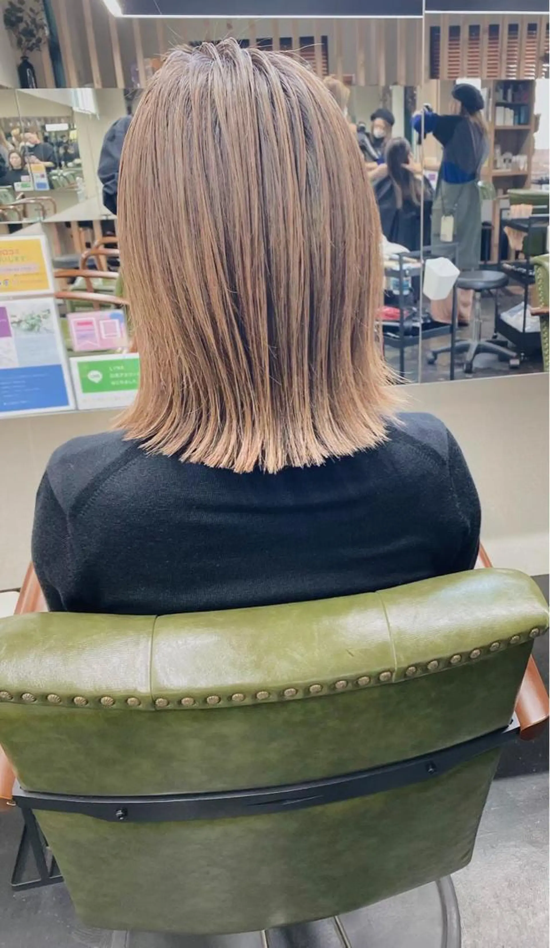 ミディアム カラー ベージュカラー ヘアカラー トリートメント 山﨑 大暉【ダブルカラー】のヘアスタイル