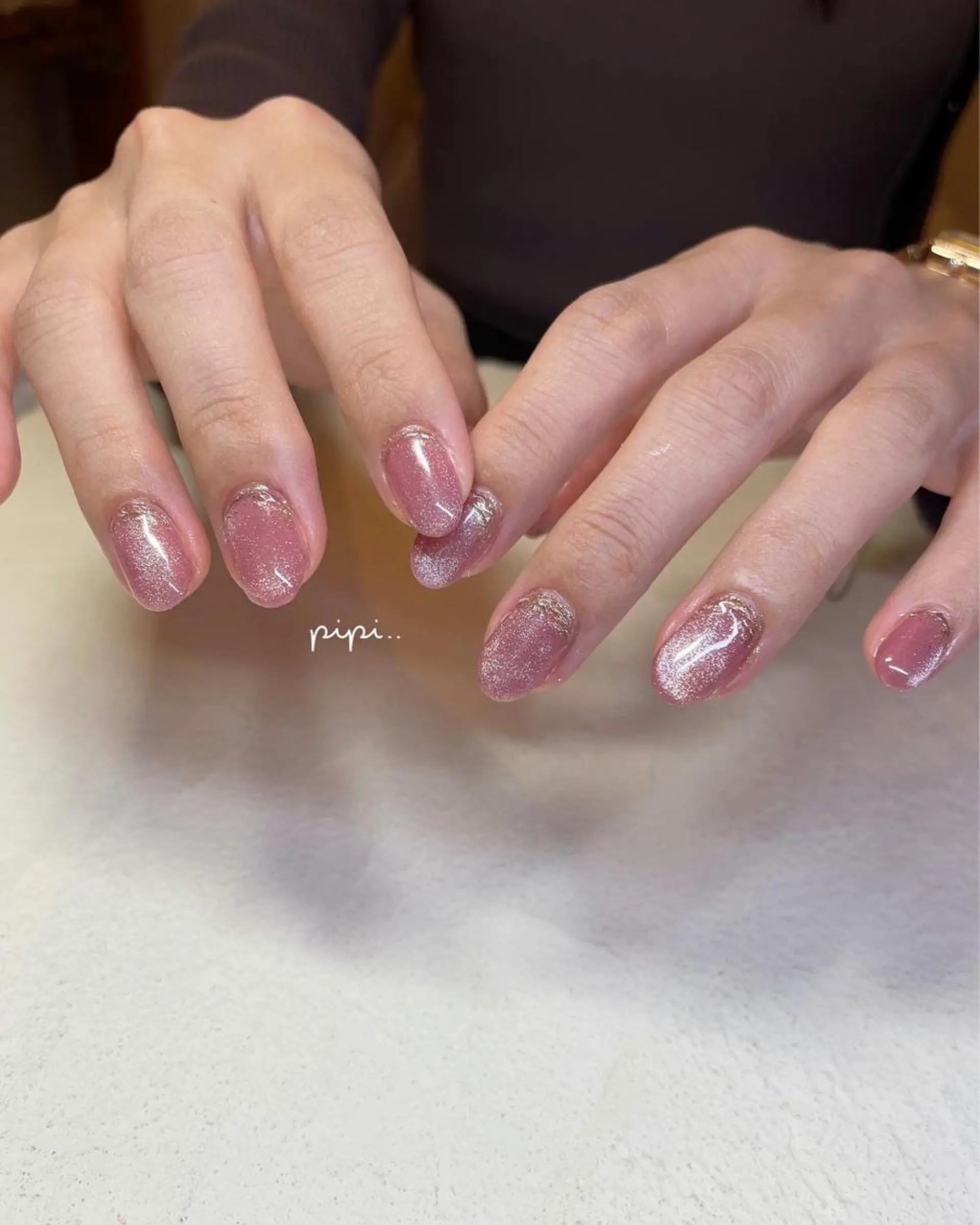 ミディアム ネイル ピンクブラウン ブラウン ゴージャス マグネットネイル ピンク pipi ..のネイルデザイン