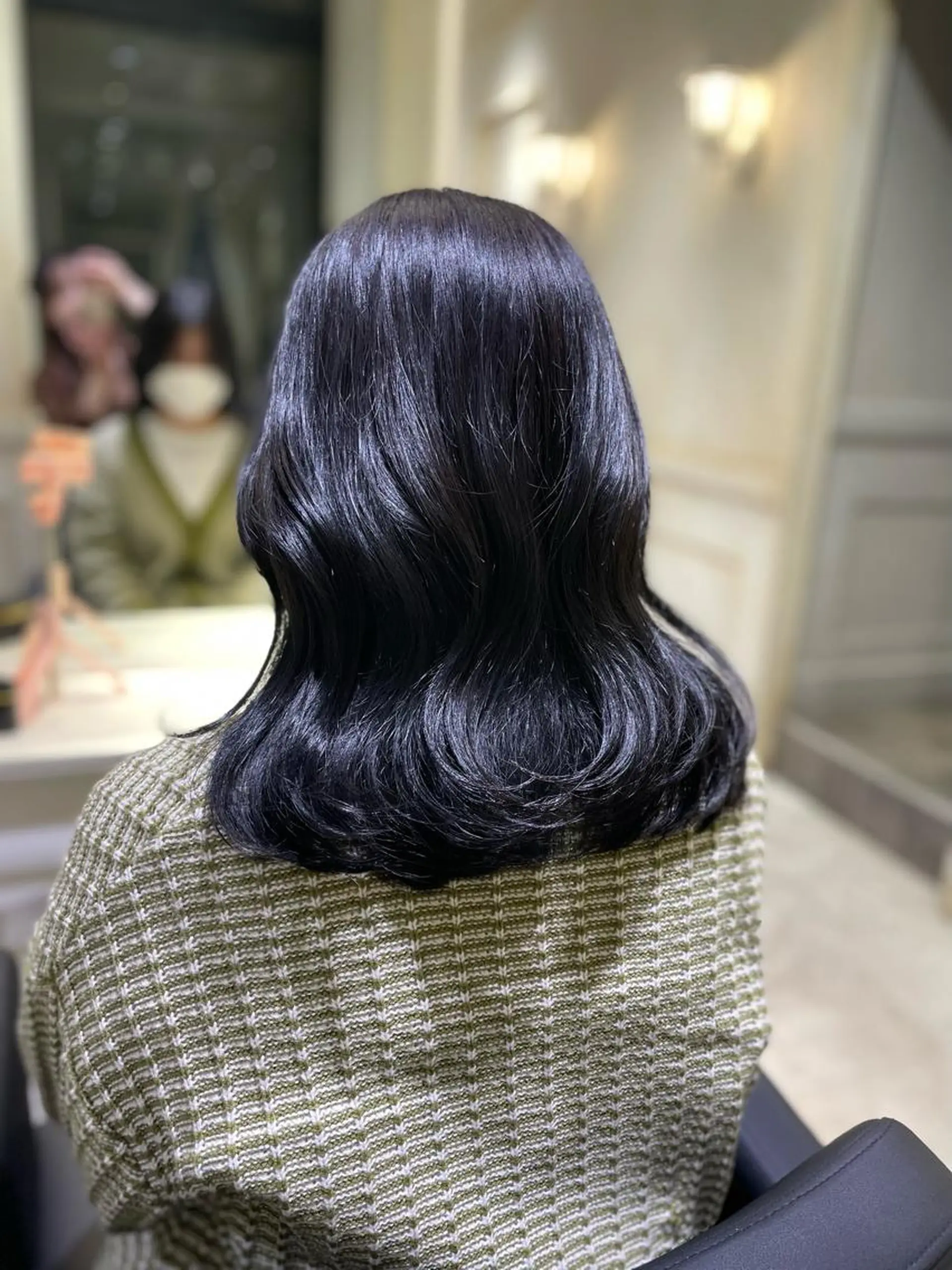 セミロング カラー 黒髪 ブルーカラー ブルーブラック 🌷ピンク/韓国風 暖色カラー ゆい🌷のヘアスタイル