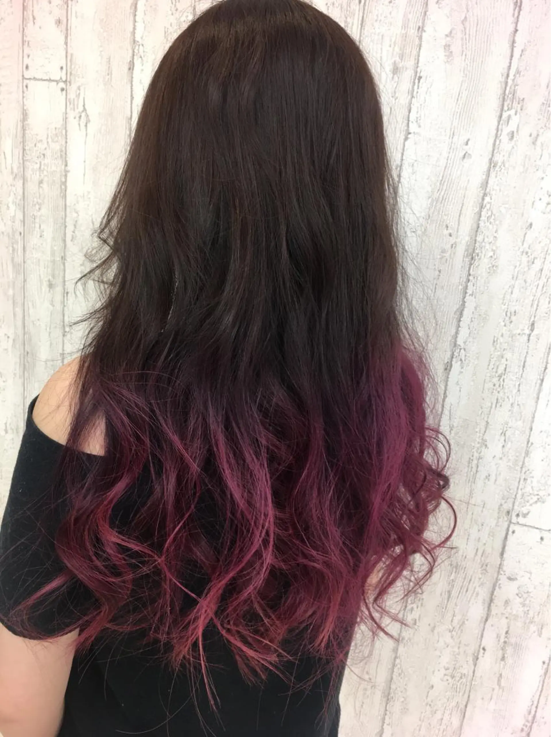 ロング Kaede .のヘアスタイル