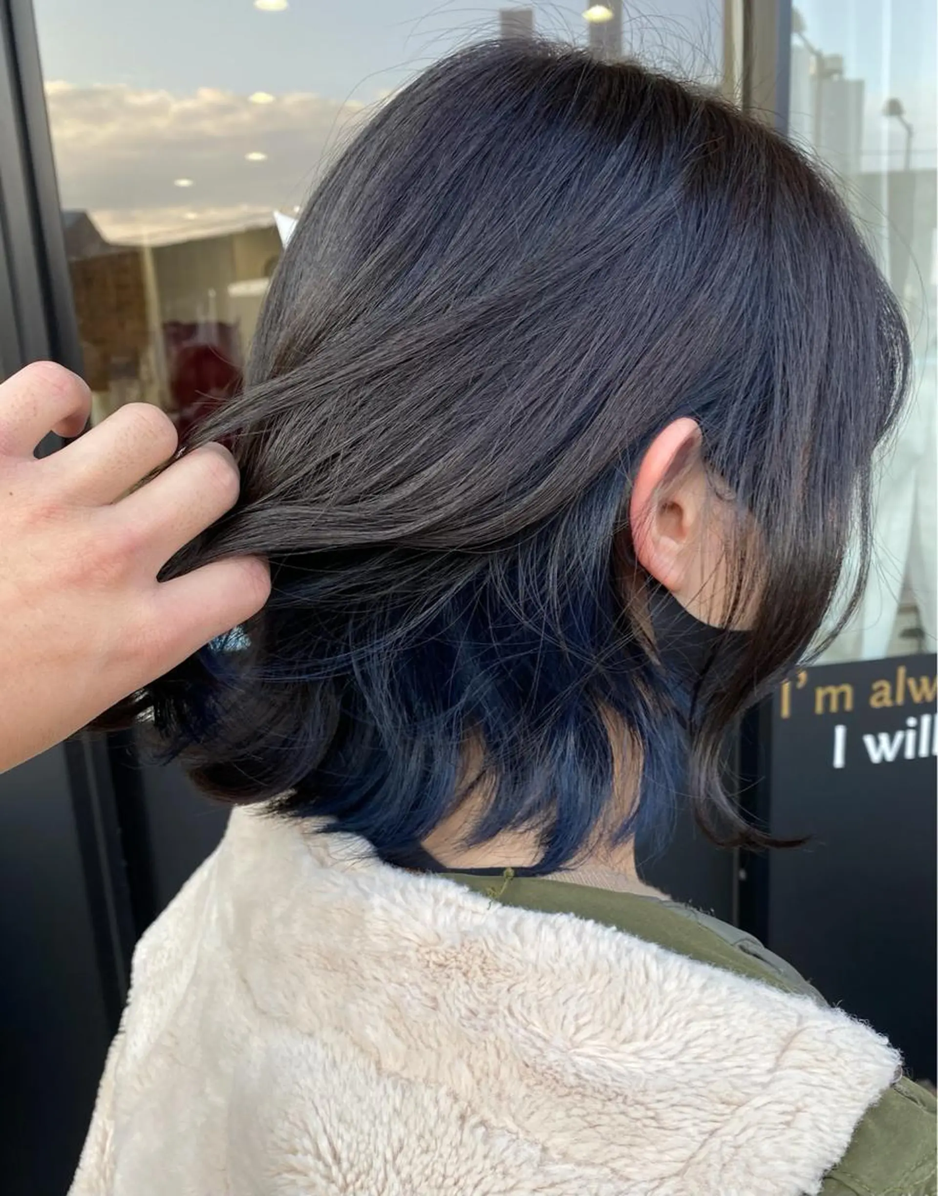 ミディアム カラー ブリーチ インナーカラー HANA by RIZのヘアスタイル