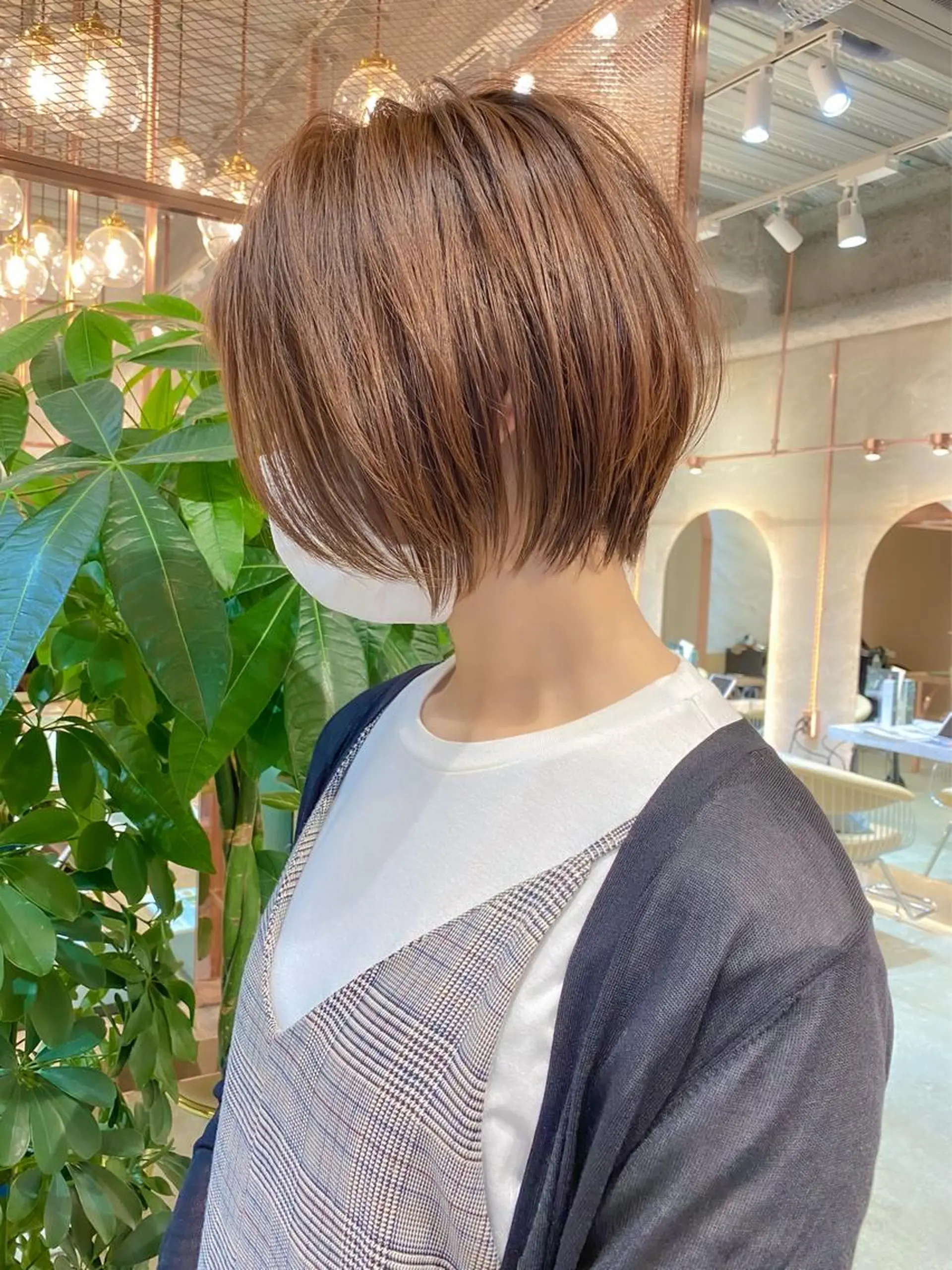 ショート カラー ボブ/ショート/ 縮毛矯正⚜️工藤昴のヘアスタイル