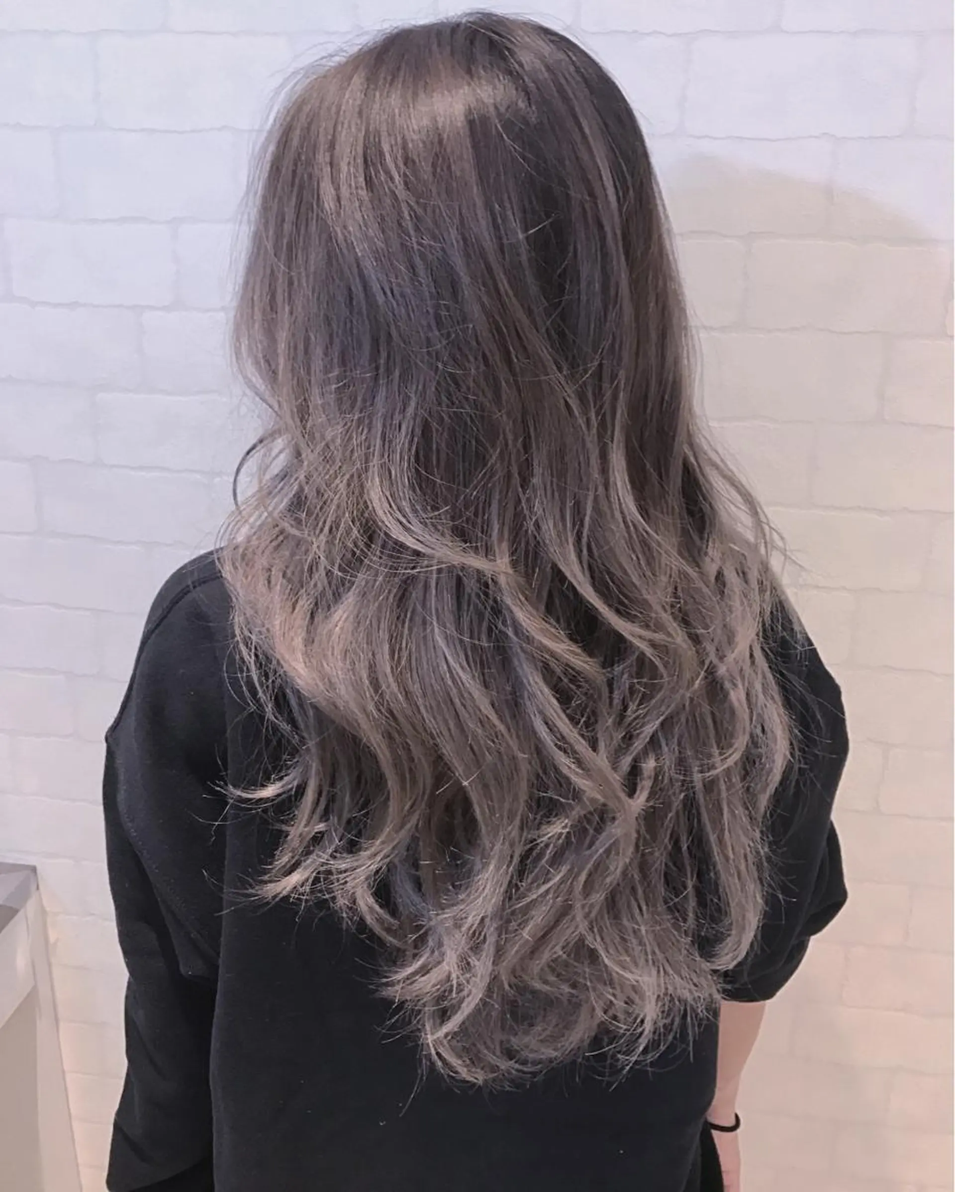 セミロング ヘアカラー トリートメント WATARU🔥／ 外国人風ハイライトのヘアスタイル