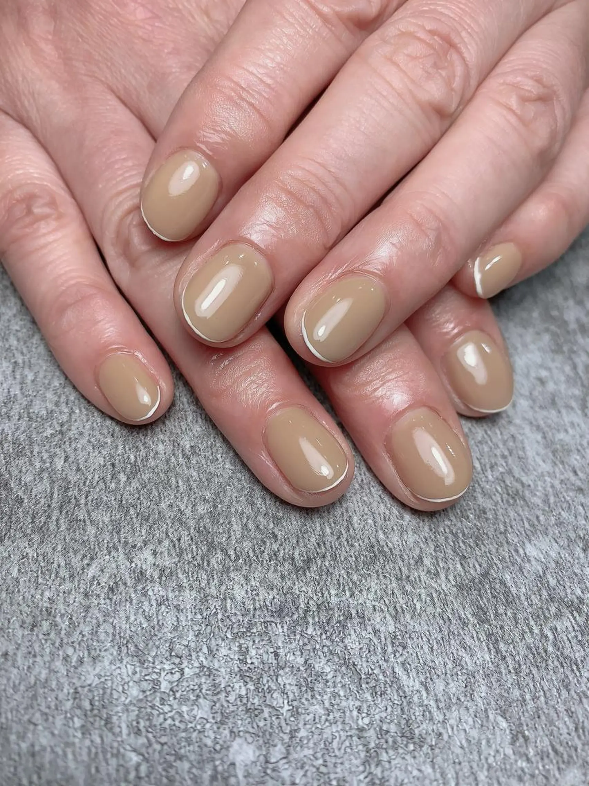 ネイル ハンドネイル 𝐑𝐞𝐯𝐢𝐨 ___堺市西区のマツエク・マツパデザイン