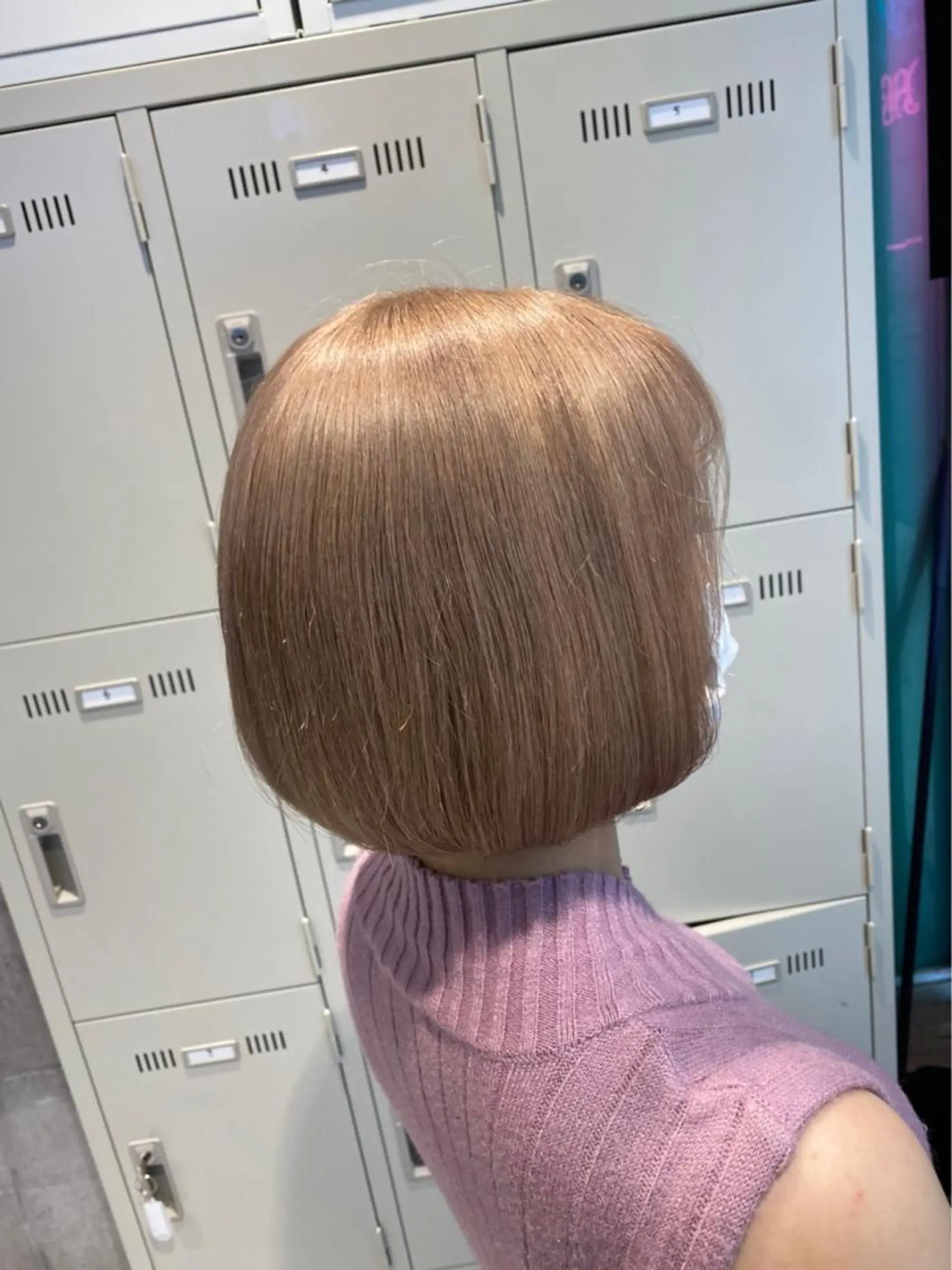 ミディアム カット ヘアカラー トリートメント 🌈ショートの達人 HIROMU🌈のヘアスタイル