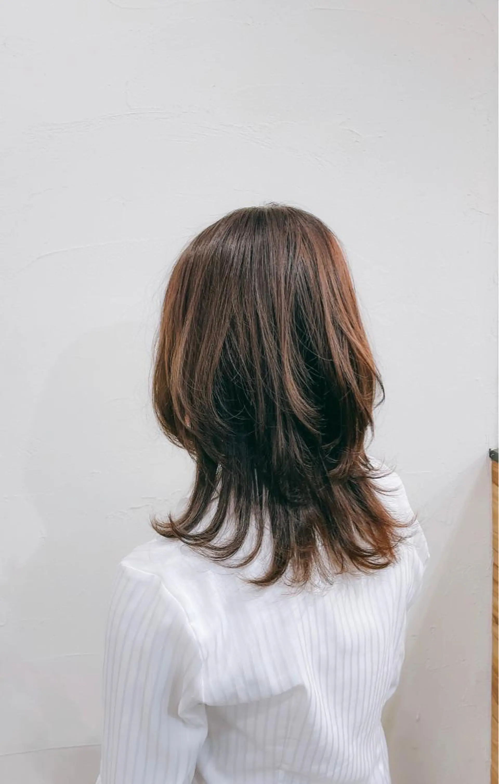 セミロング かんばら りょーいのヘアスタイル