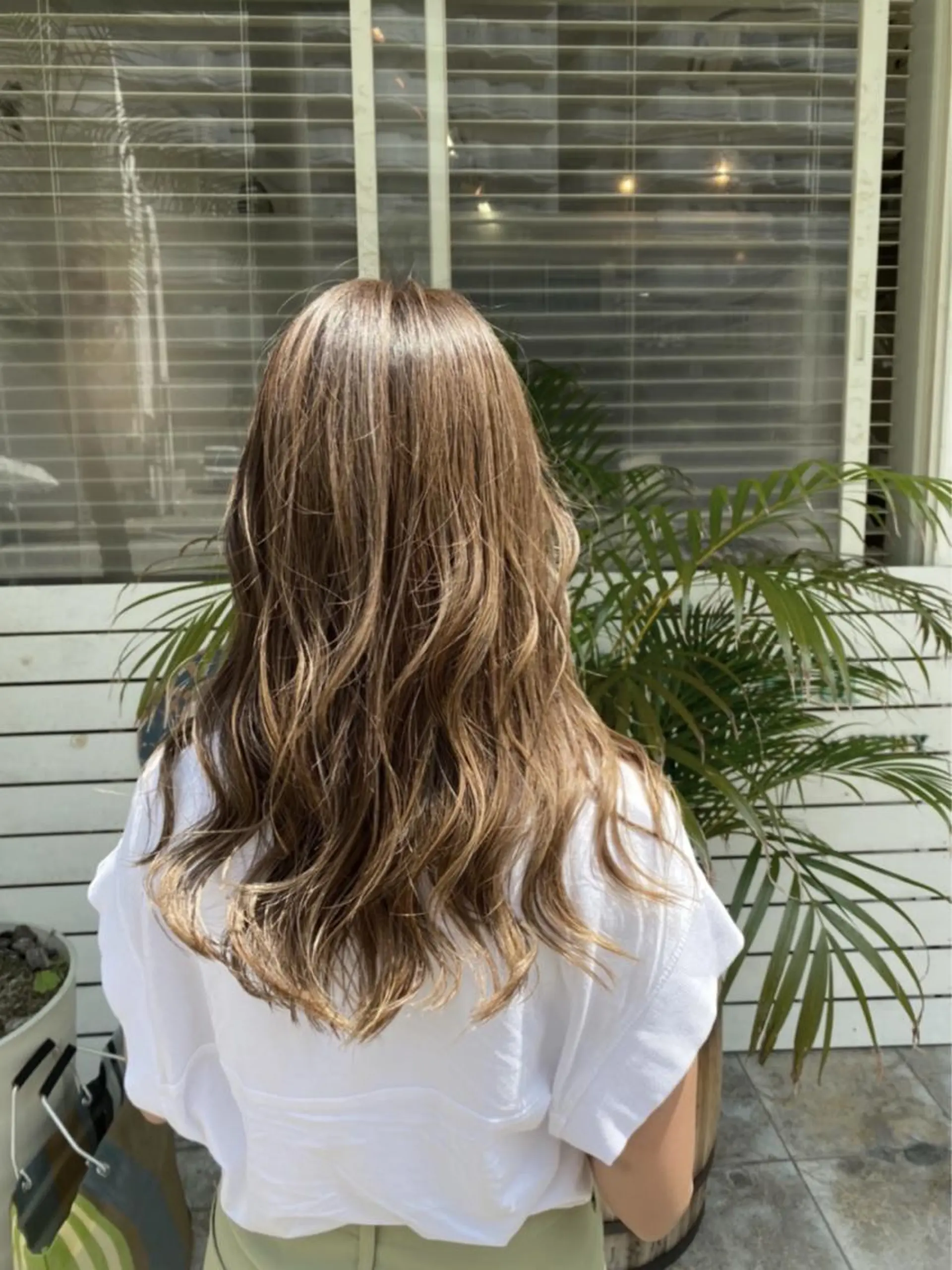 ロング 西元 亜由美のヘアスタイル