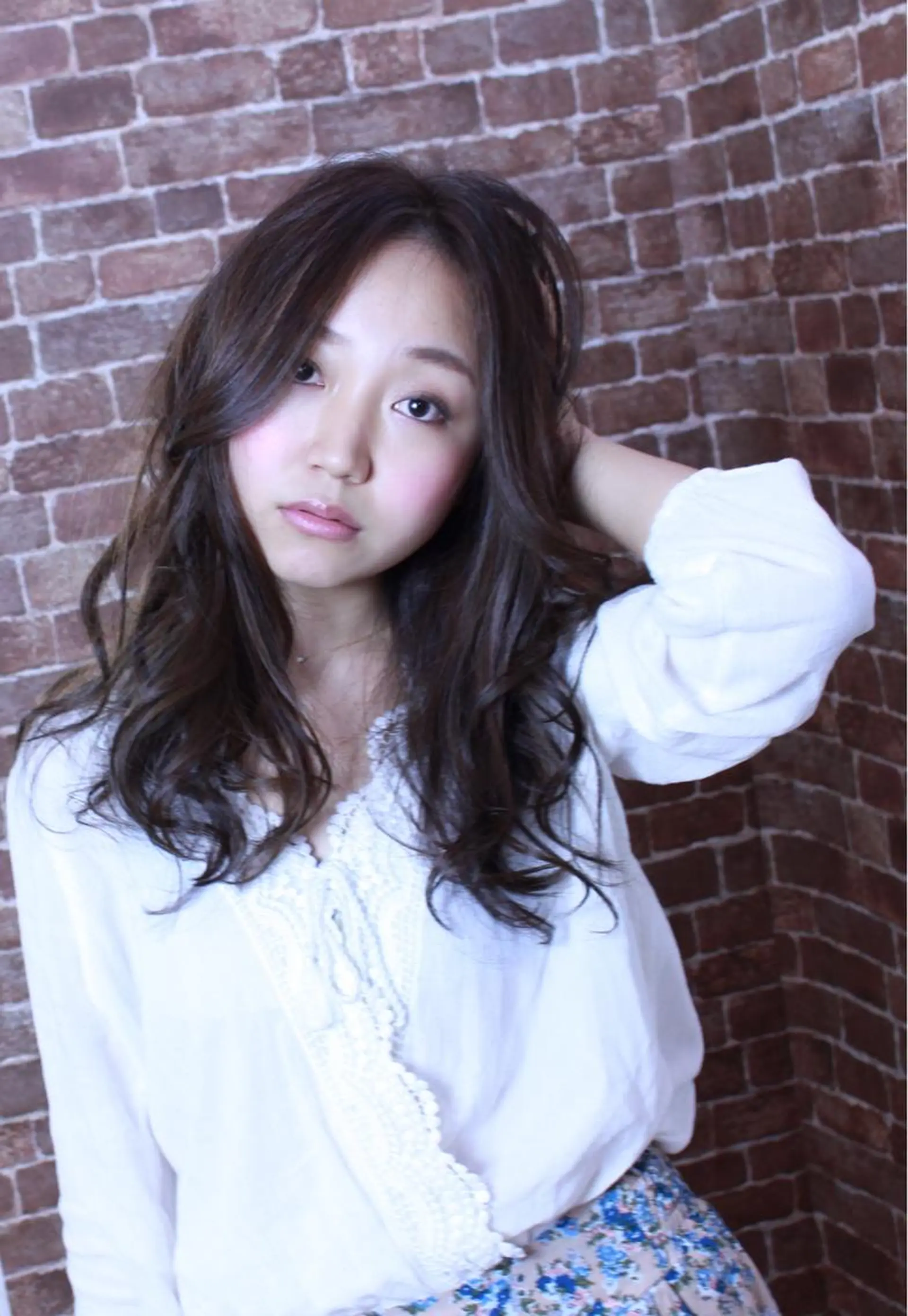 ロング 伊藤 裕貴のヘアスタイル