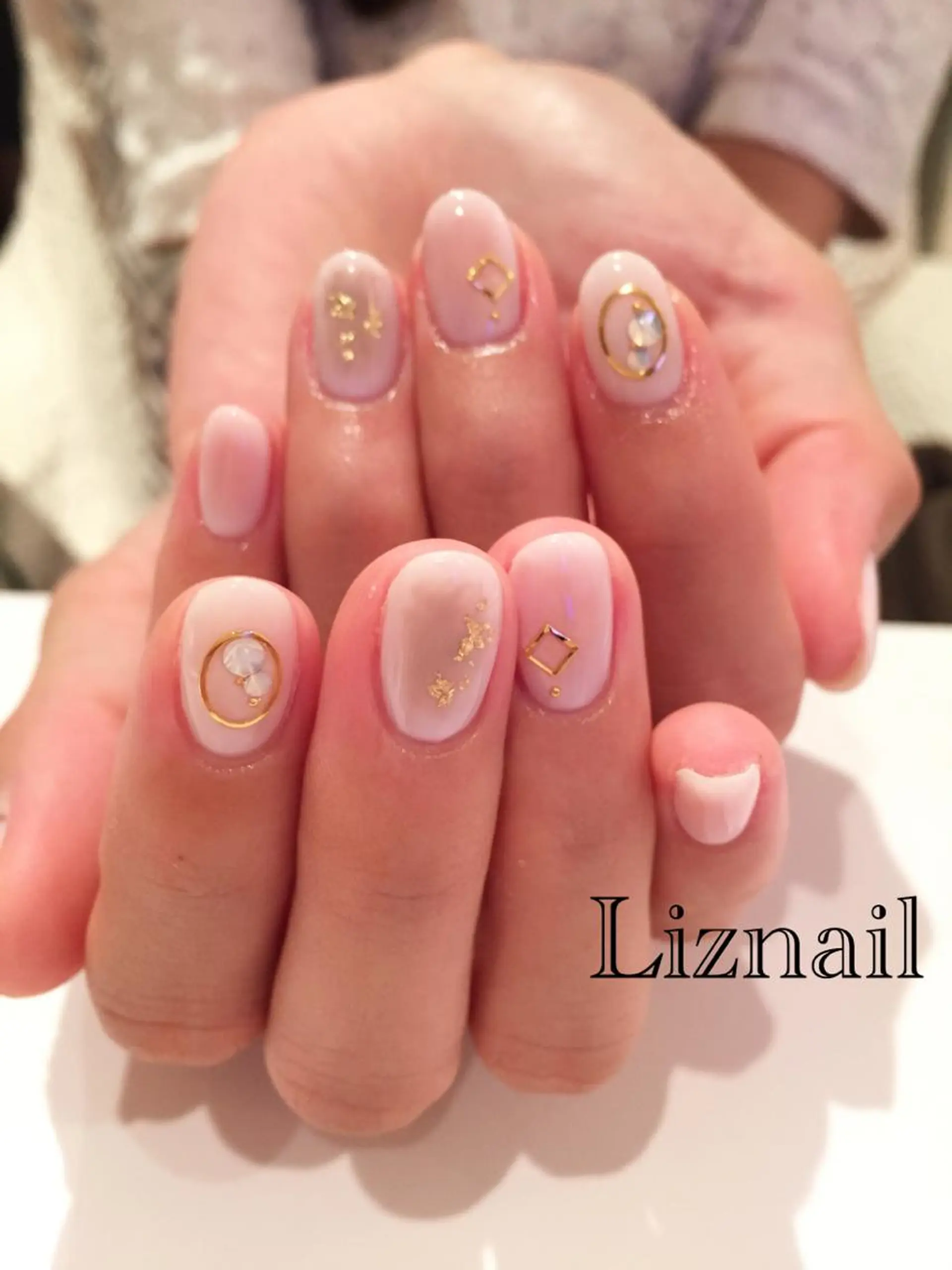 ネイル Rawr / saoriのネイルデザイン