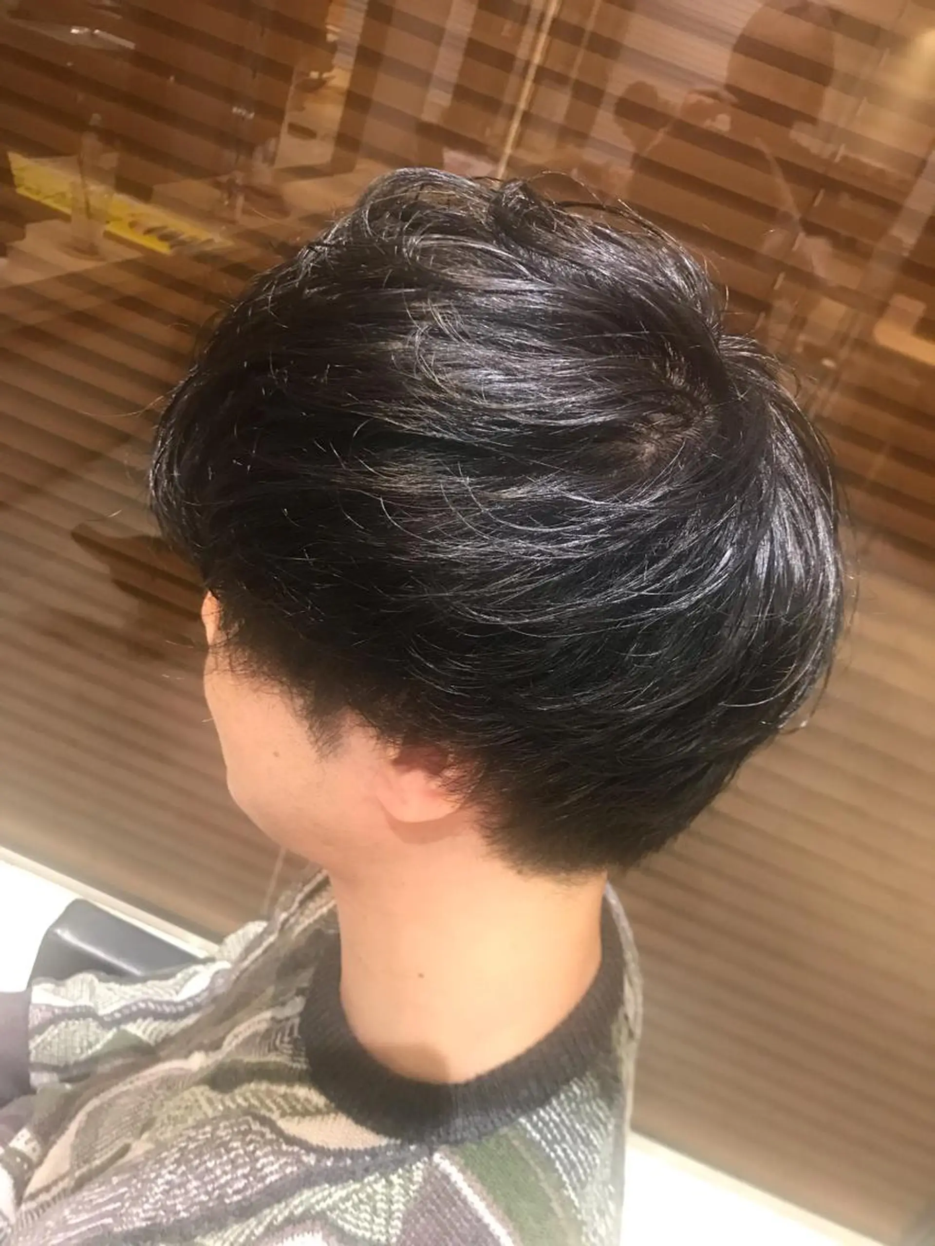 ショート アッシュ 土佐 優奈のヘアスタイル