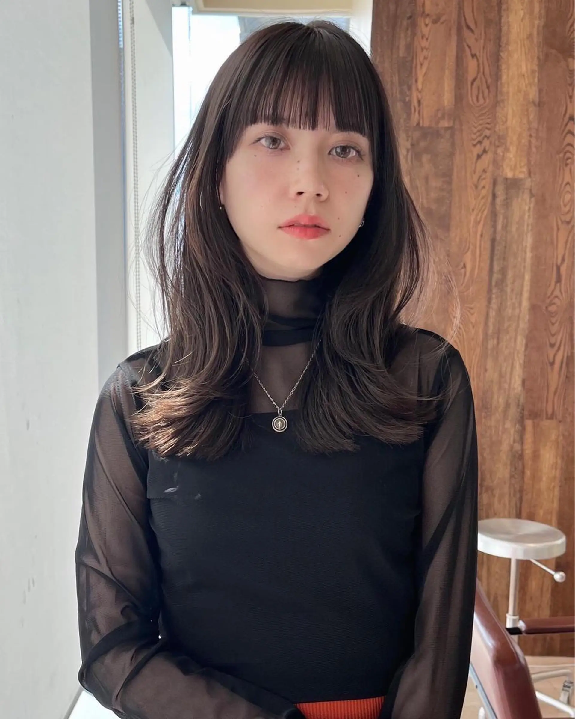 セミロング カラー レイヤー/顔周り /透明感🩶高橋大のヘアスタイル