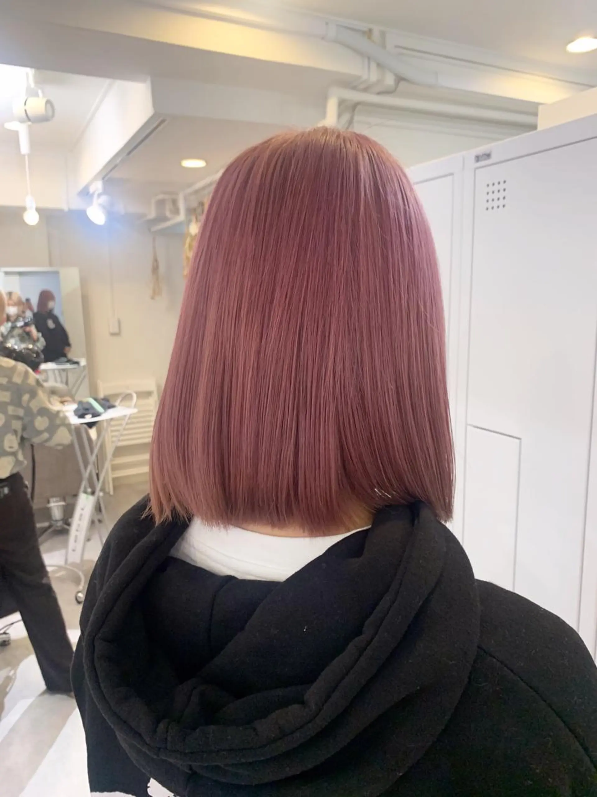 ショート パープルカラー レイヤー×縮毛矯正 深見 拓のヘアスタイル