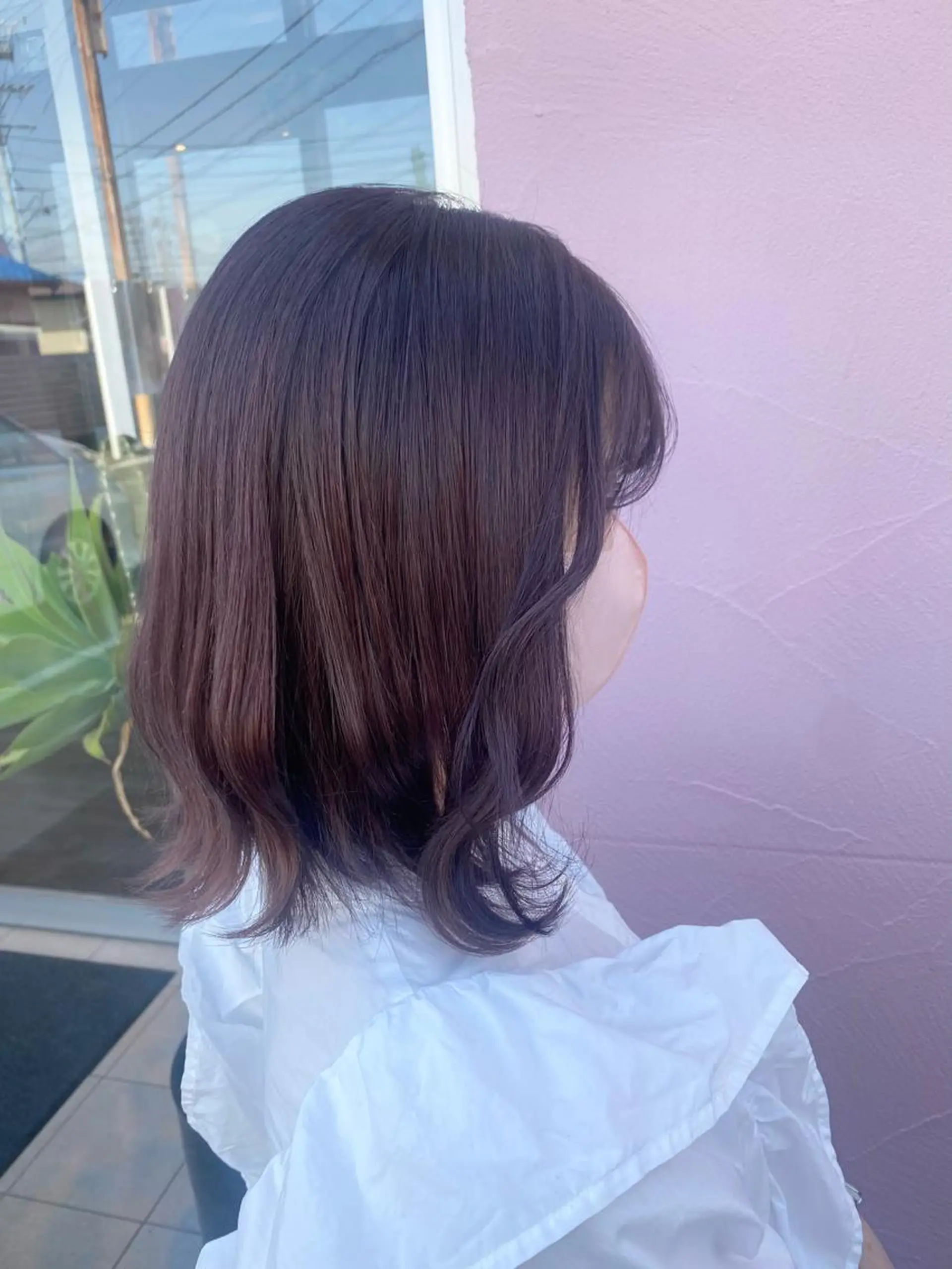 セミロング カラー 山本 怜奈のヘアスタイル