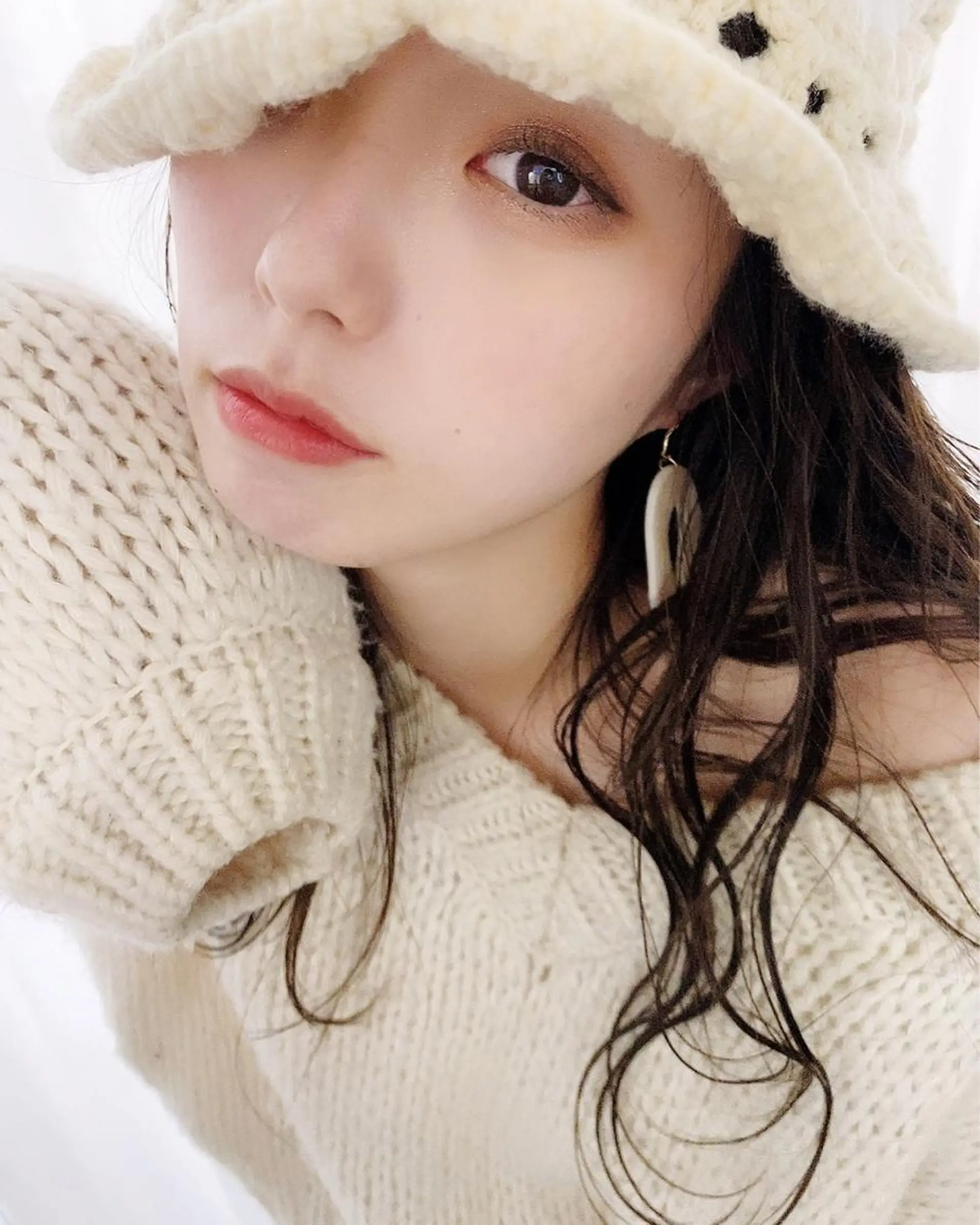 ロング カラー ヘアアレンジ 志賀 あずみのヘアスタイル