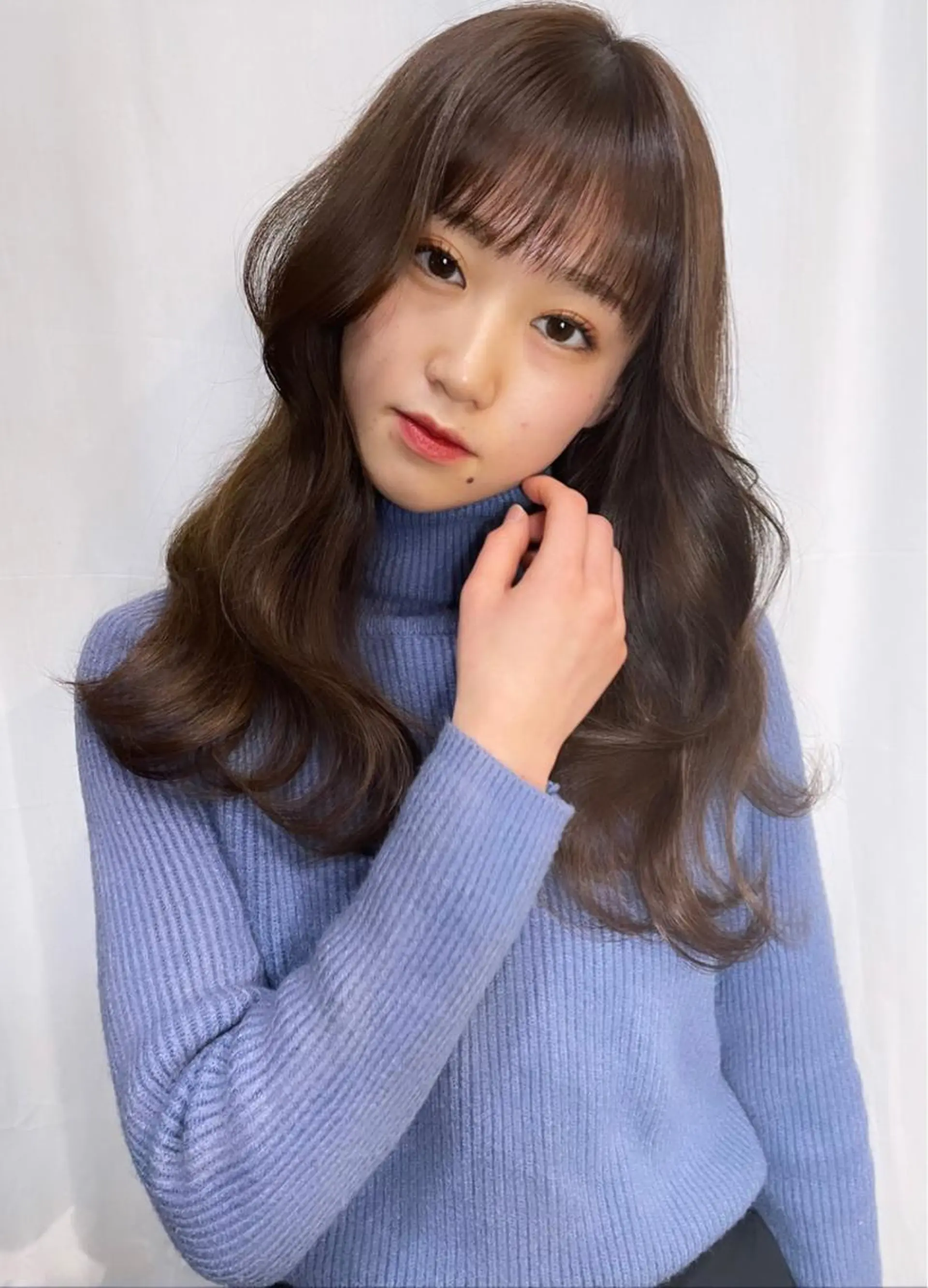 ロング カラー ヘアアレンジ 髙塚碧🇰🇷 韓国ヘア🎗️のヘアスタイル