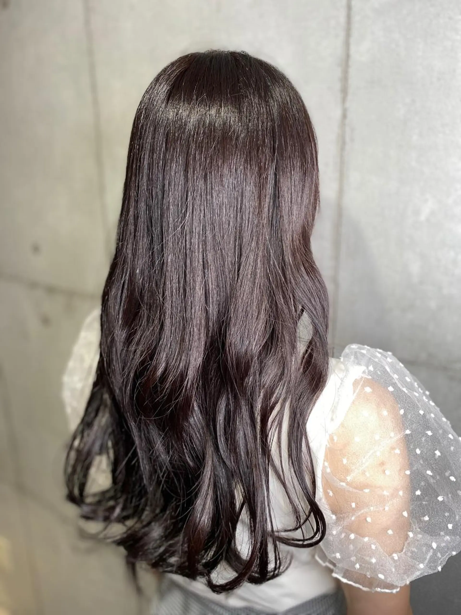 ロング newi WASHIOのヘアスタイル