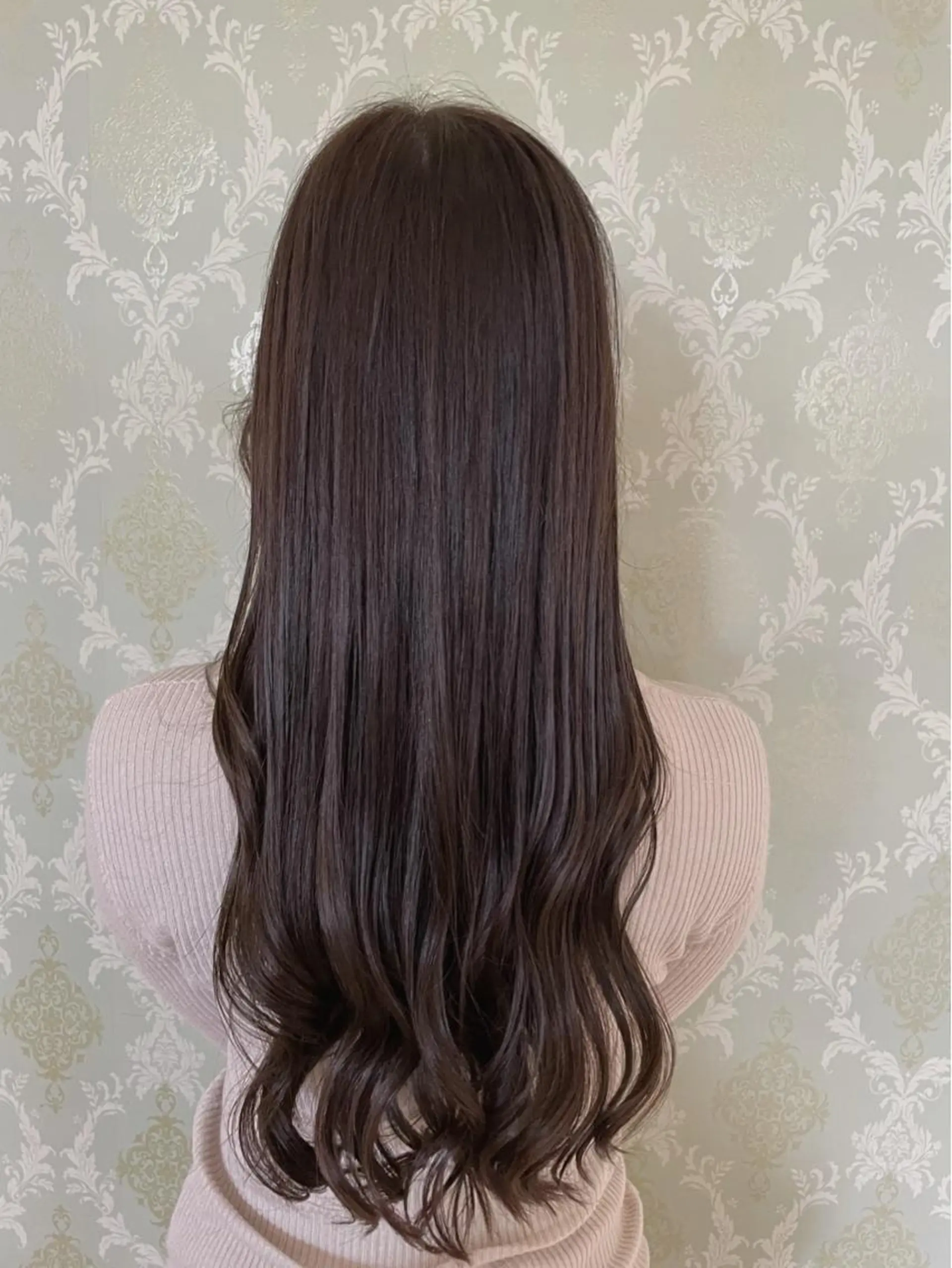 ロング カラー グレージュ オリーブグレージュ オリーブグレー EARTH中島 秋桜久のヘアスタイル