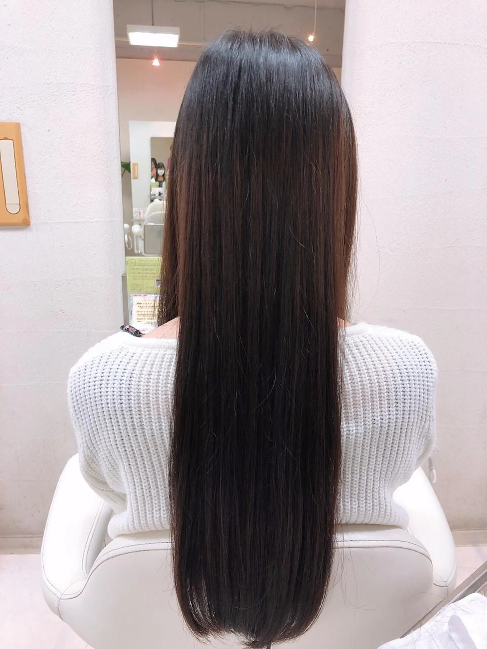 ロング 縮毛矯正 阿部 美咲のヘアスタイル