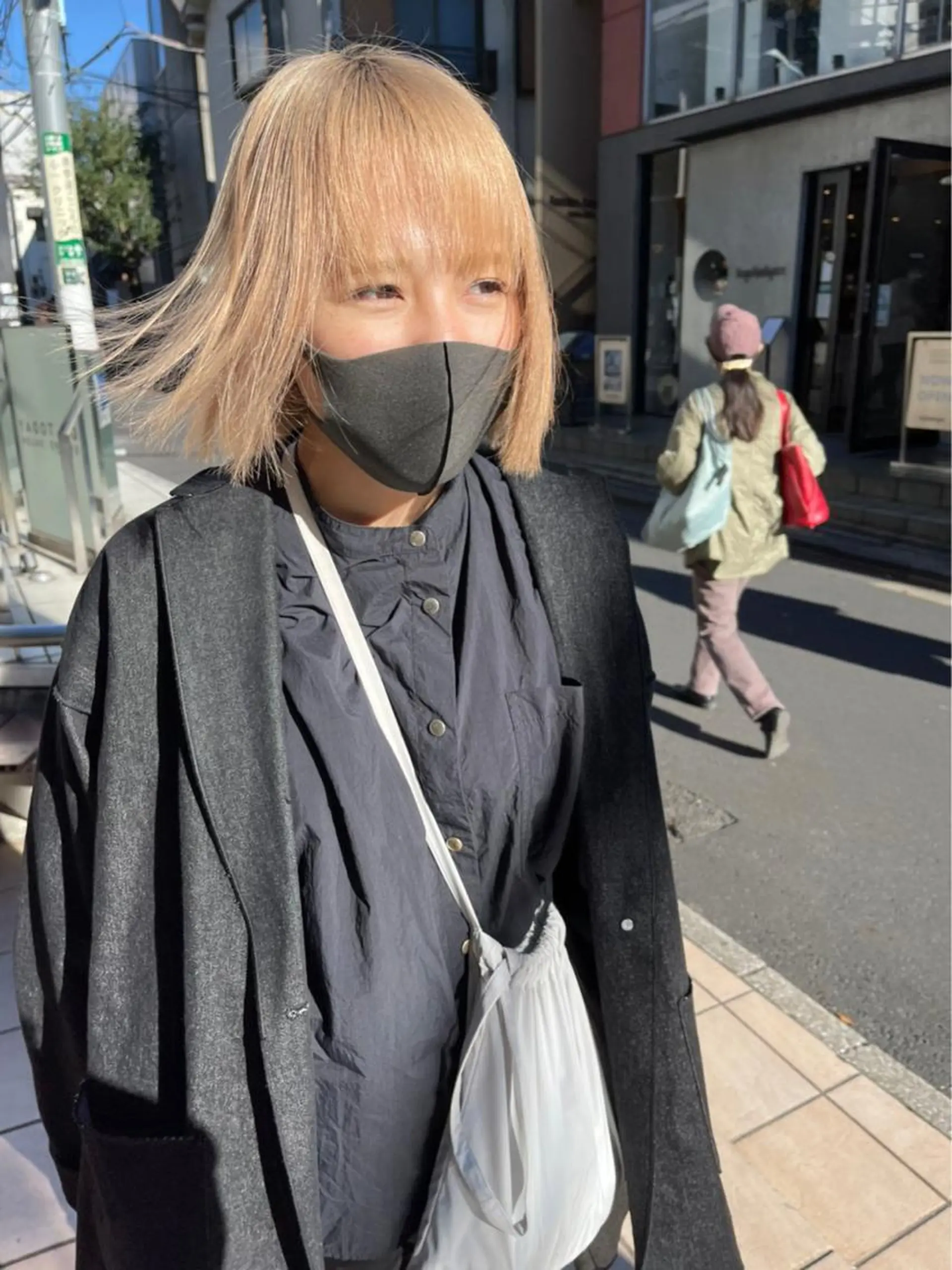 ショート カラー ブリーチ ケアブリーチ デザインカラー ダブルカラー イヤリングカラー ARCANAブリーチ ダブルカラー🌟原宿のヘアスタイル