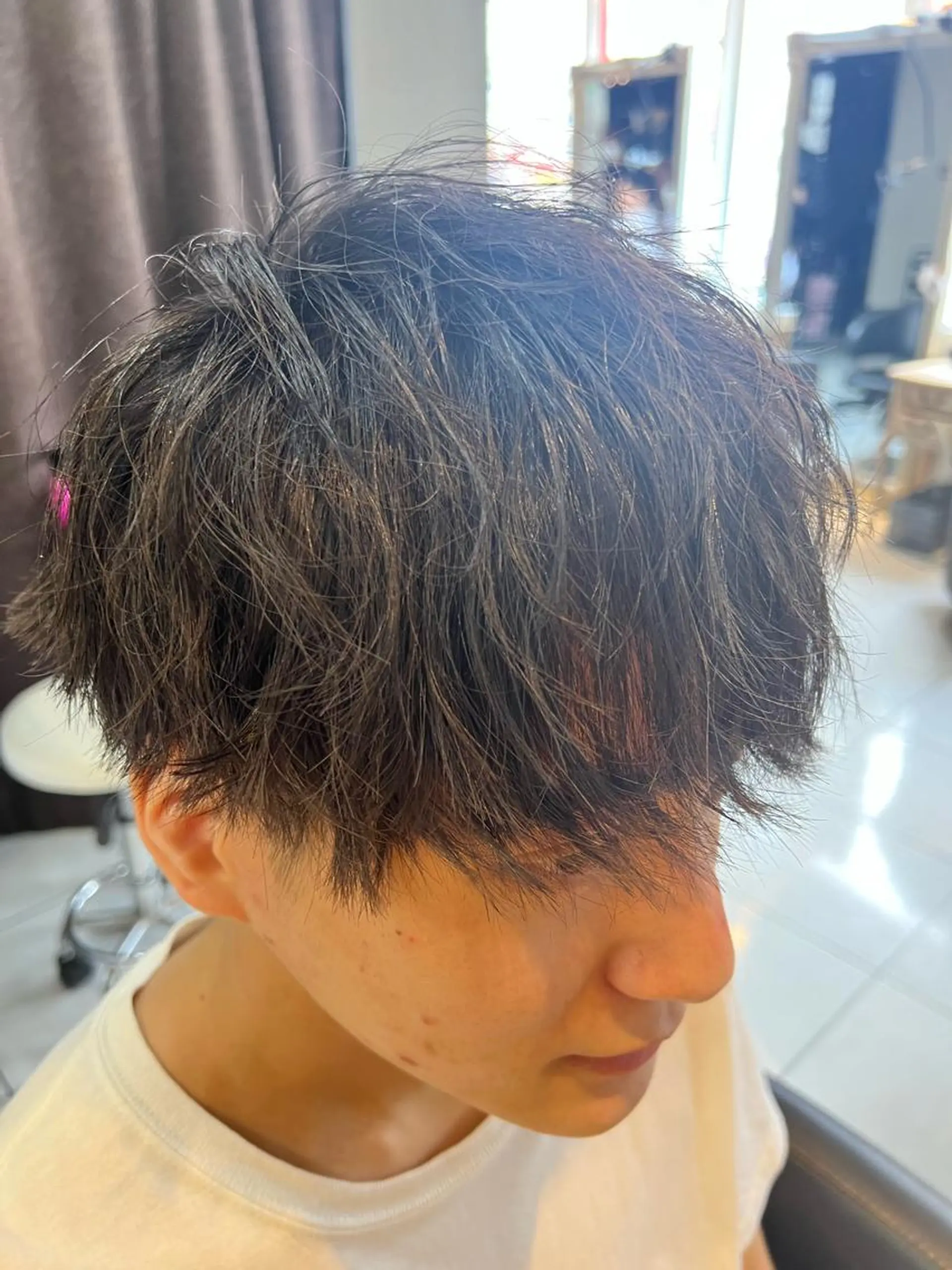 メンズ パーマ特化美容師 茂木広幸のヘアスタイル