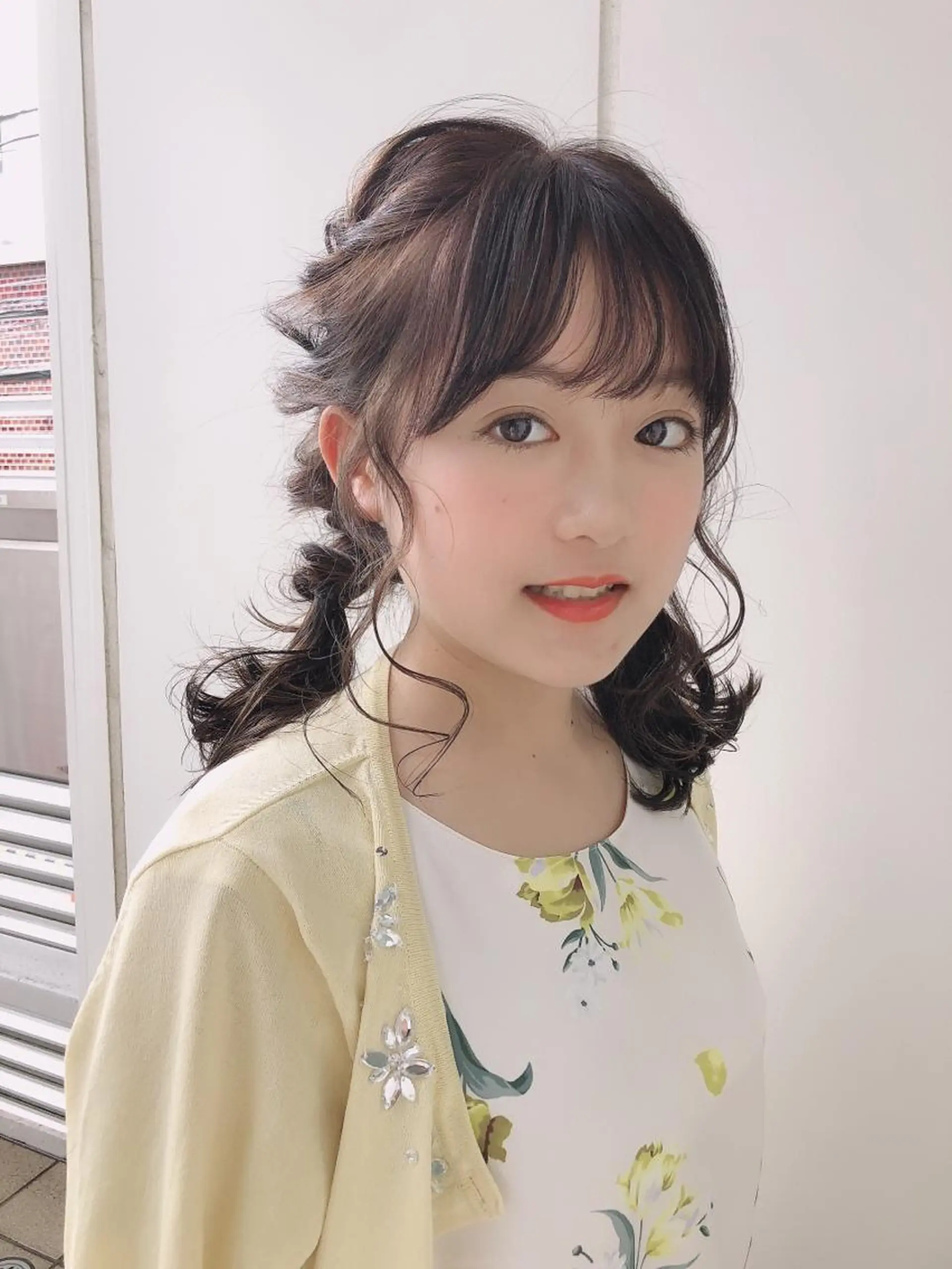 セミロング カラー ヘアアレンジ 榎園 由美のヘアスタイル