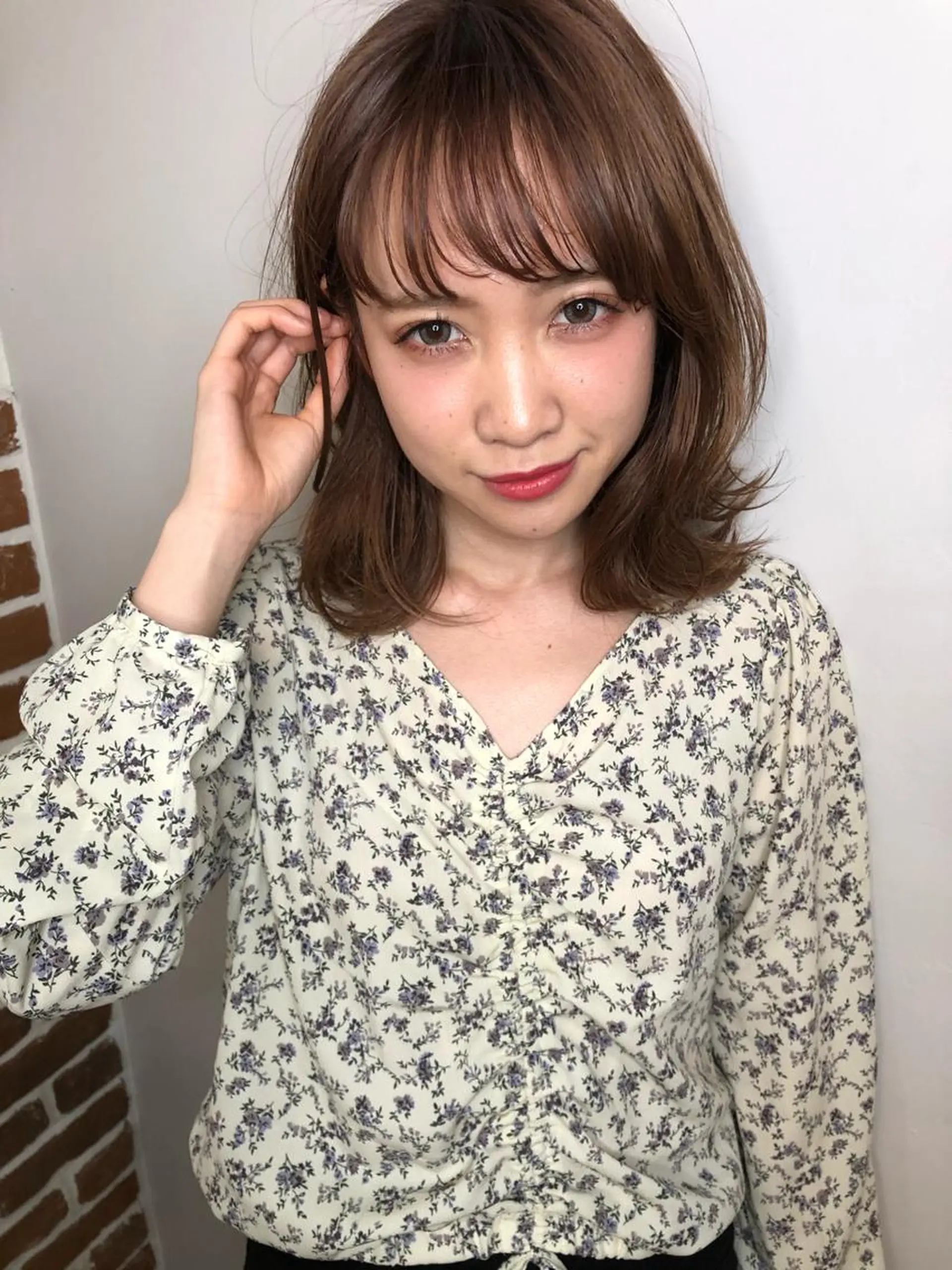 ミディアム 切りっぱなしボブ ミディアムパーマ アッシュ ボブ 外国人風カラー ショート職人 美容師【KENTA】のヘアスタイル