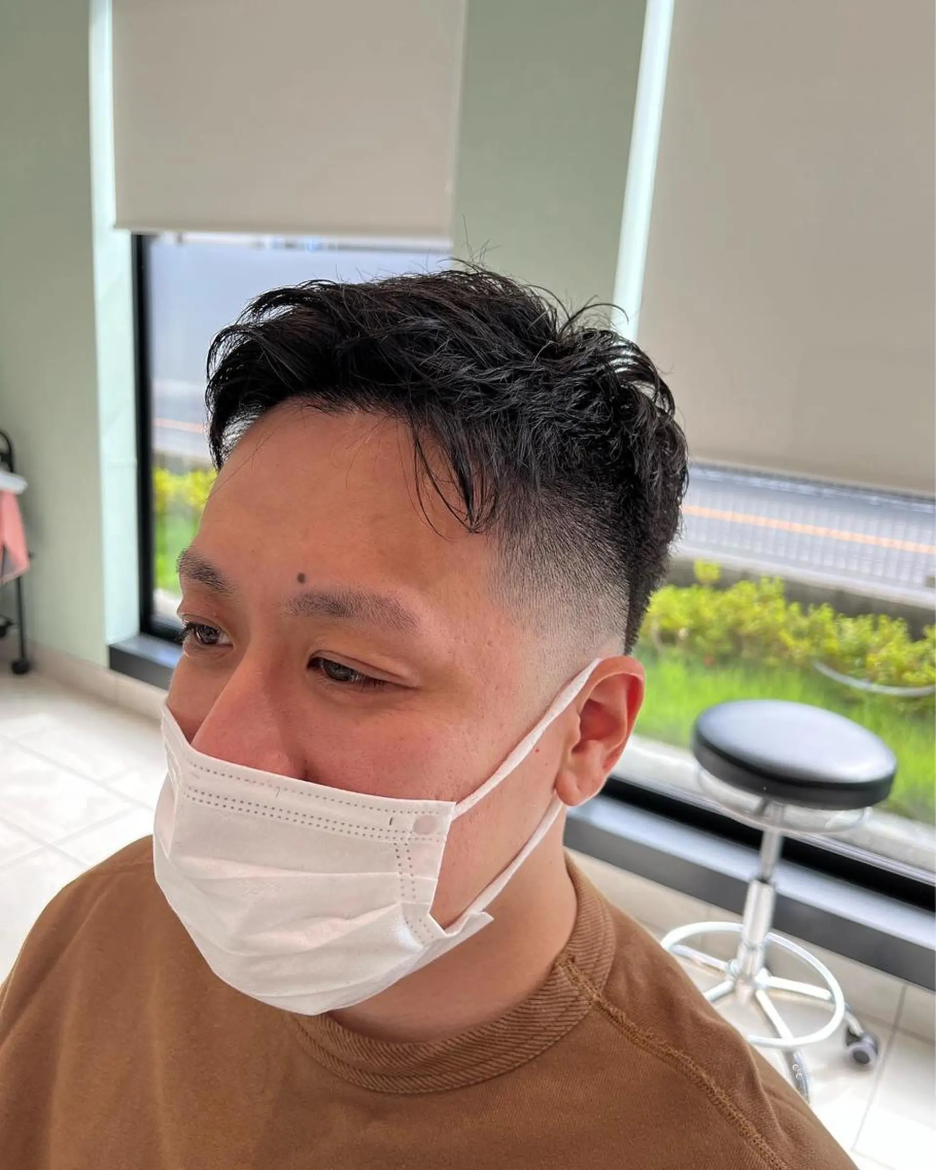 ショート パーマ メンズ カット 🥇メンズ特化 伊東輝のヘアスタイル