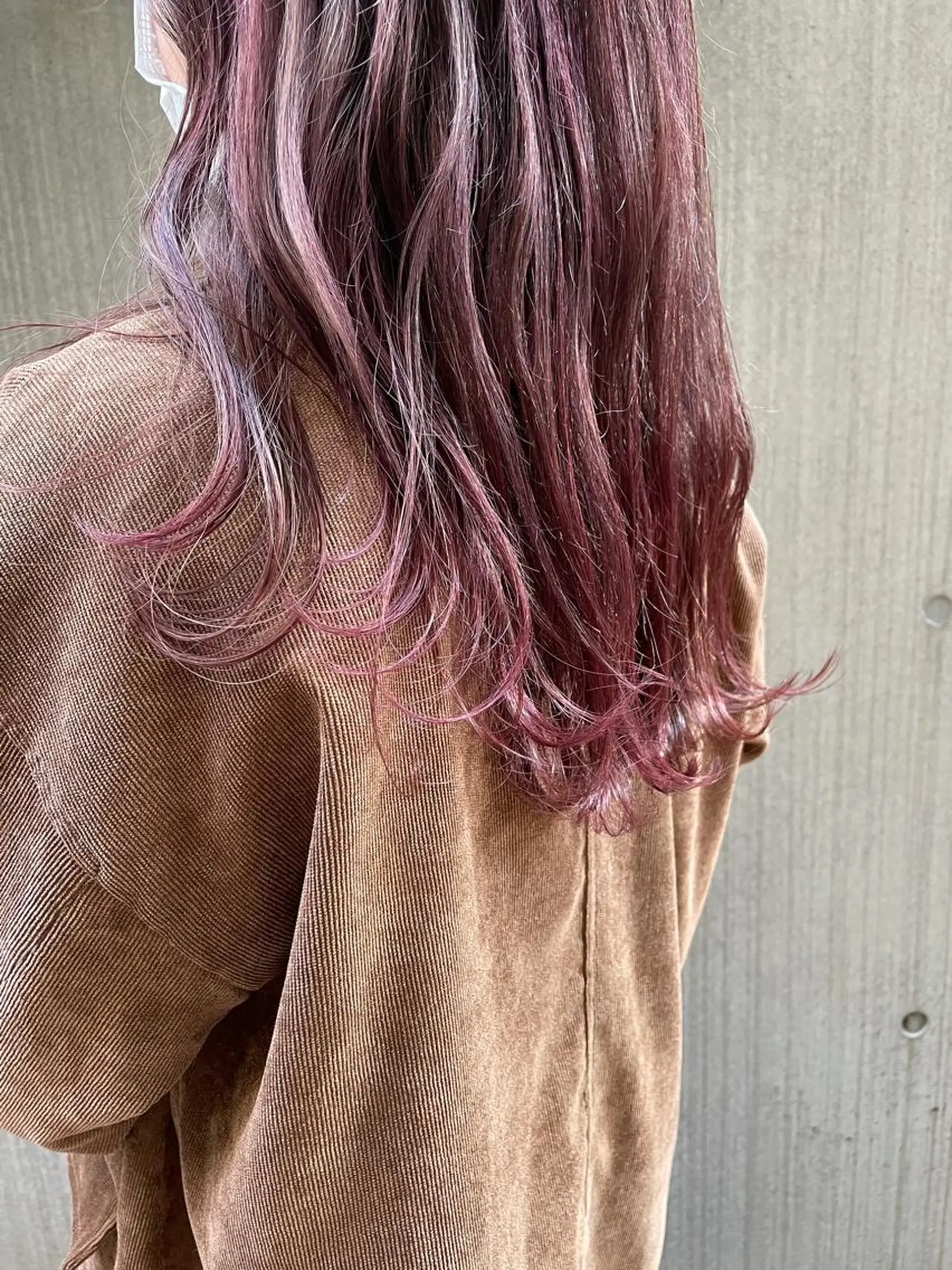 ロング 大橋 芽衣のヘアスタイル