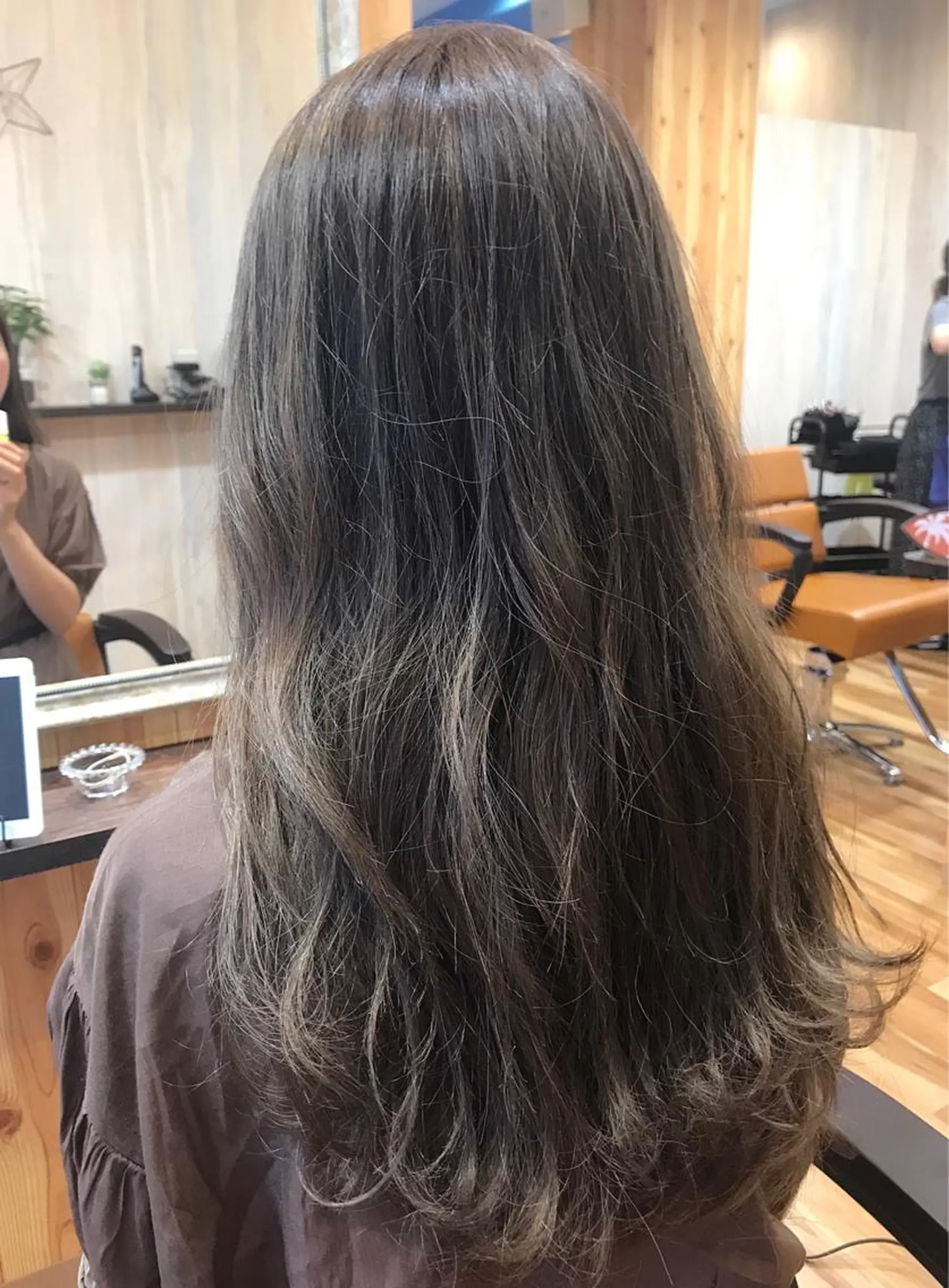 ロング ハイライト 土畑 博矢のヘアスタイル