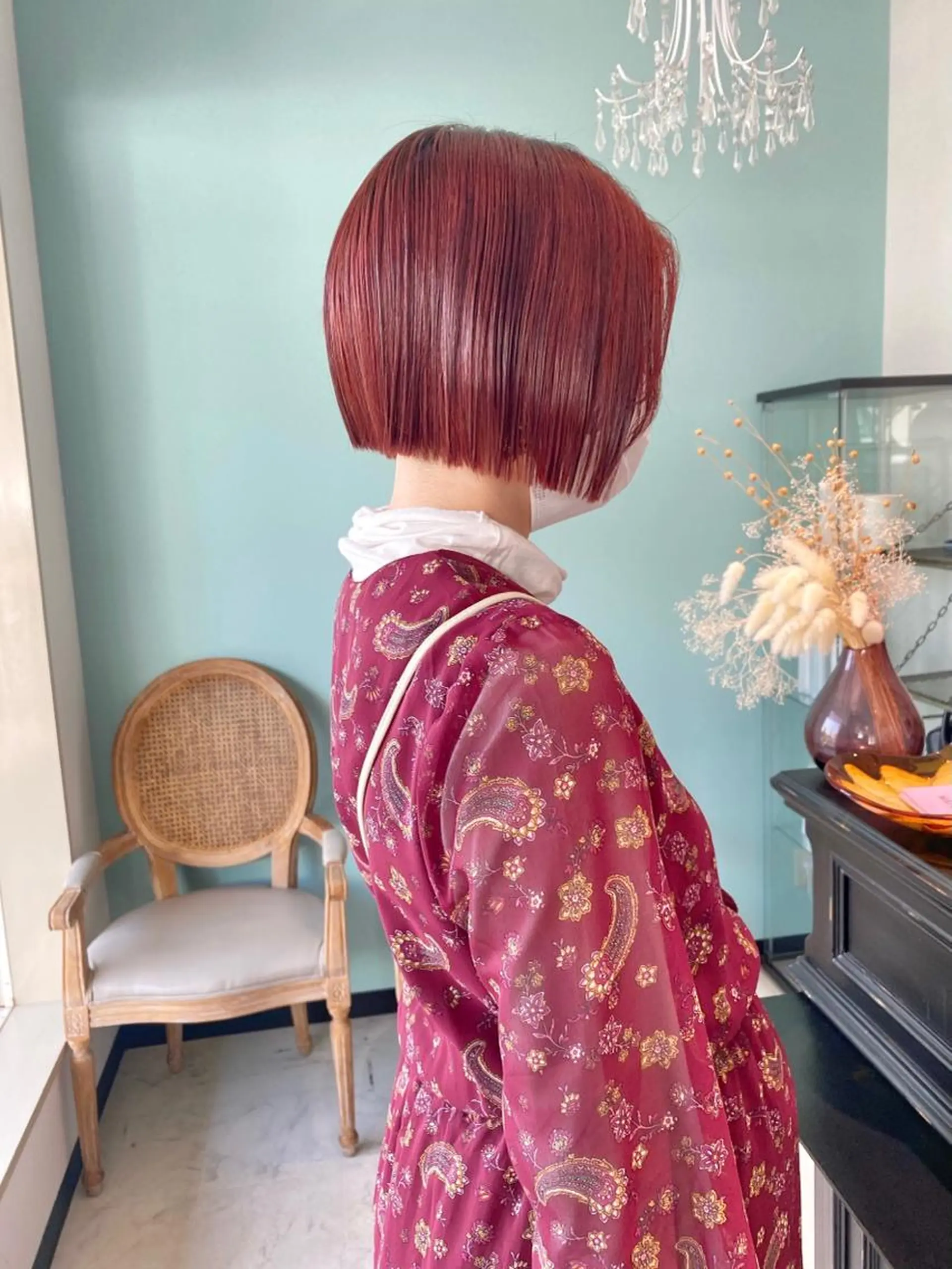 ショート カラー 藤井 貴美子のヘアスタイル