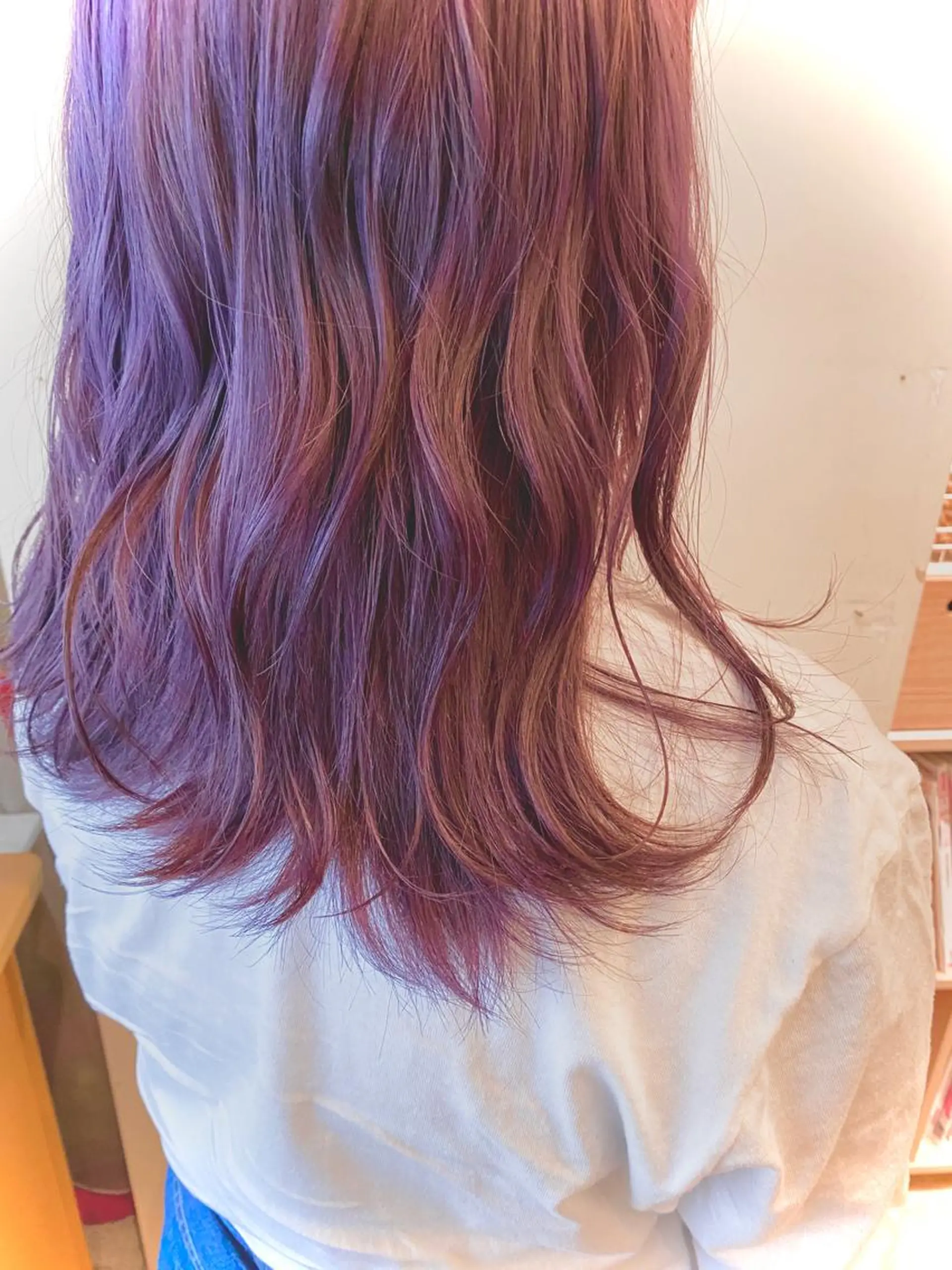 ロング カラー ヘアカラー トリートメント 長谷川 華奈子のヘアスタイル