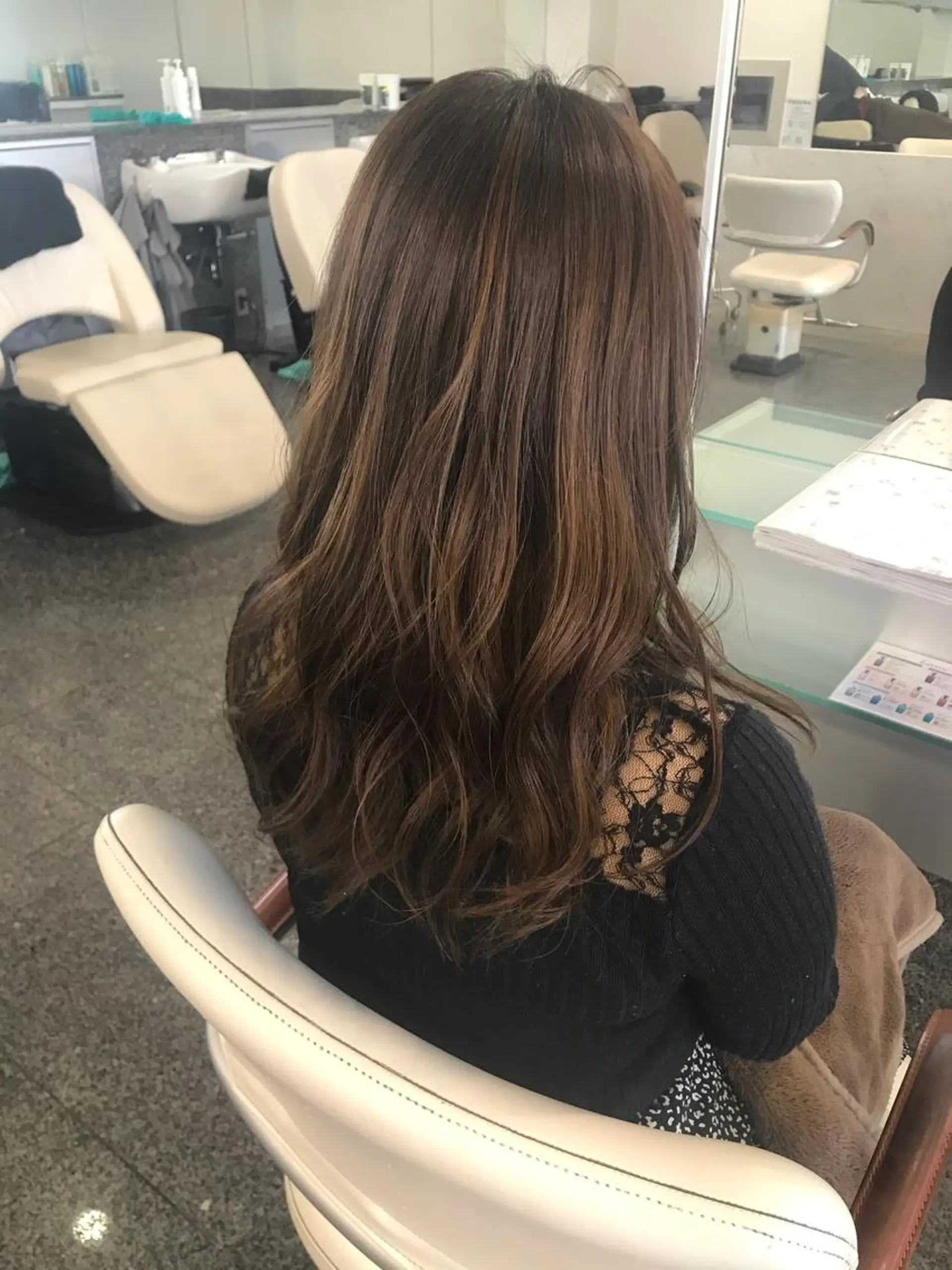 ロング 大森 有紗のヘアスタイル