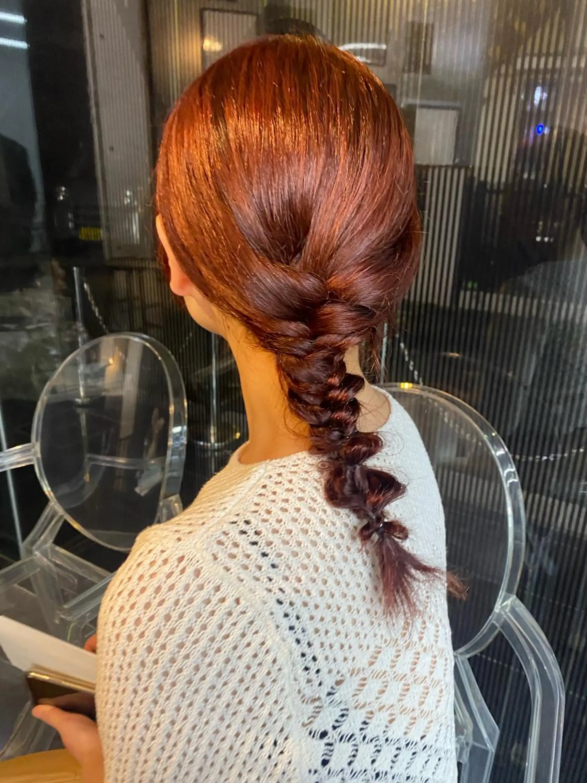 カラー ボルドーカラー 大石 沙季のヘアスタイル