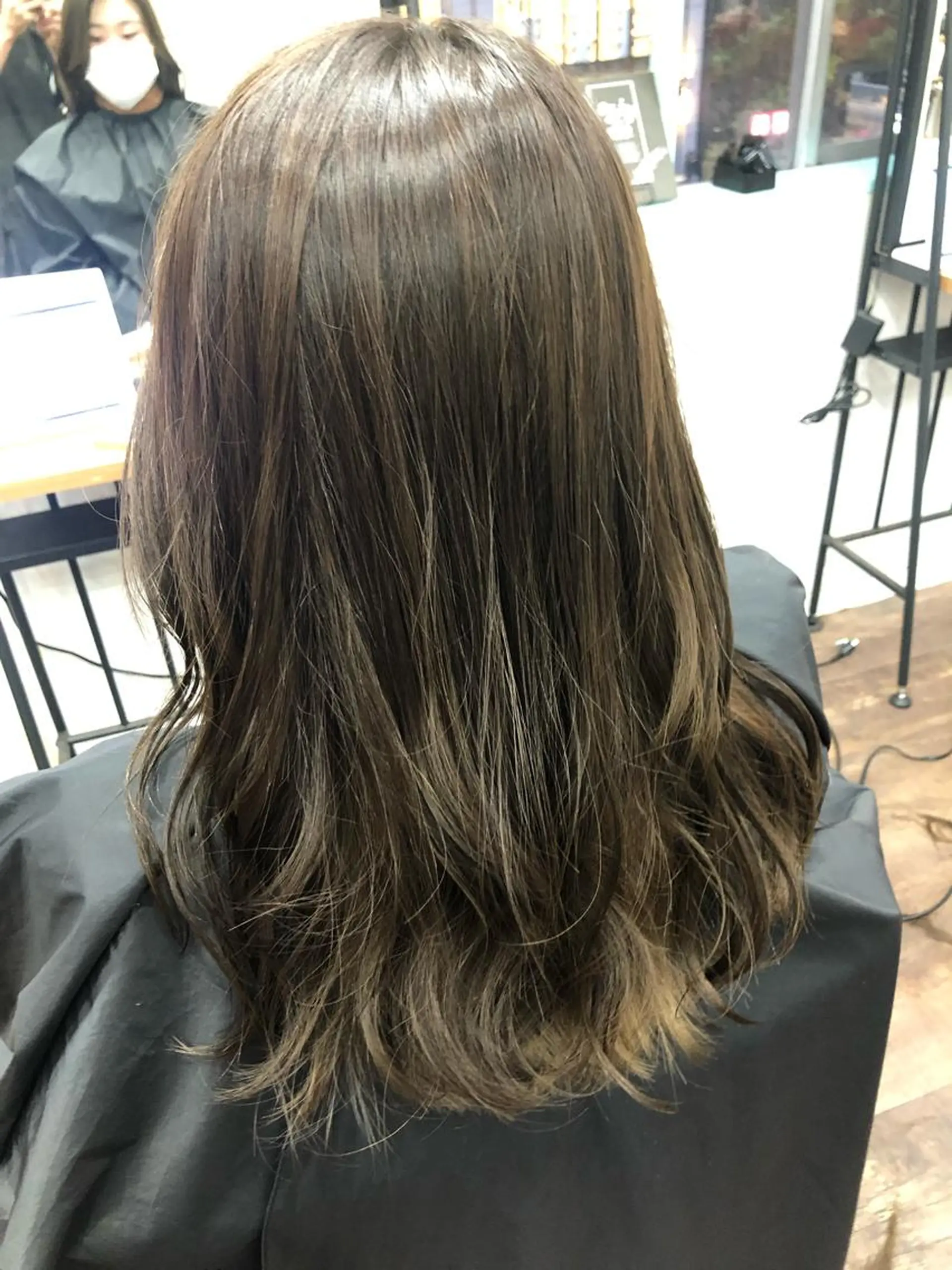 ロング 脇谷 拓弥のヘアスタイル