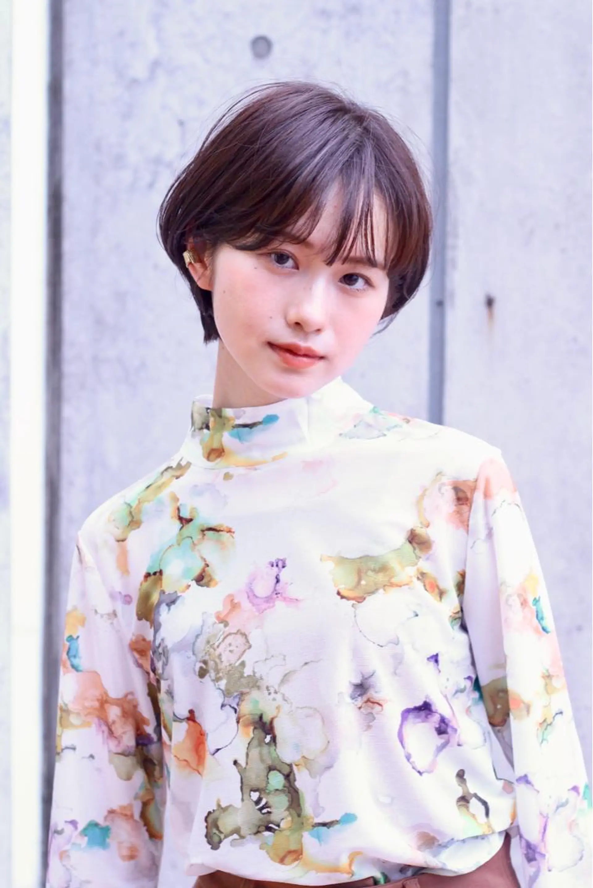 ショート カラー 透明感カラー グレージュ イルミナカラー オリーブグレージュ オリーブグレー カット ヘアカラー 高木 麻知子のヘアスタイル