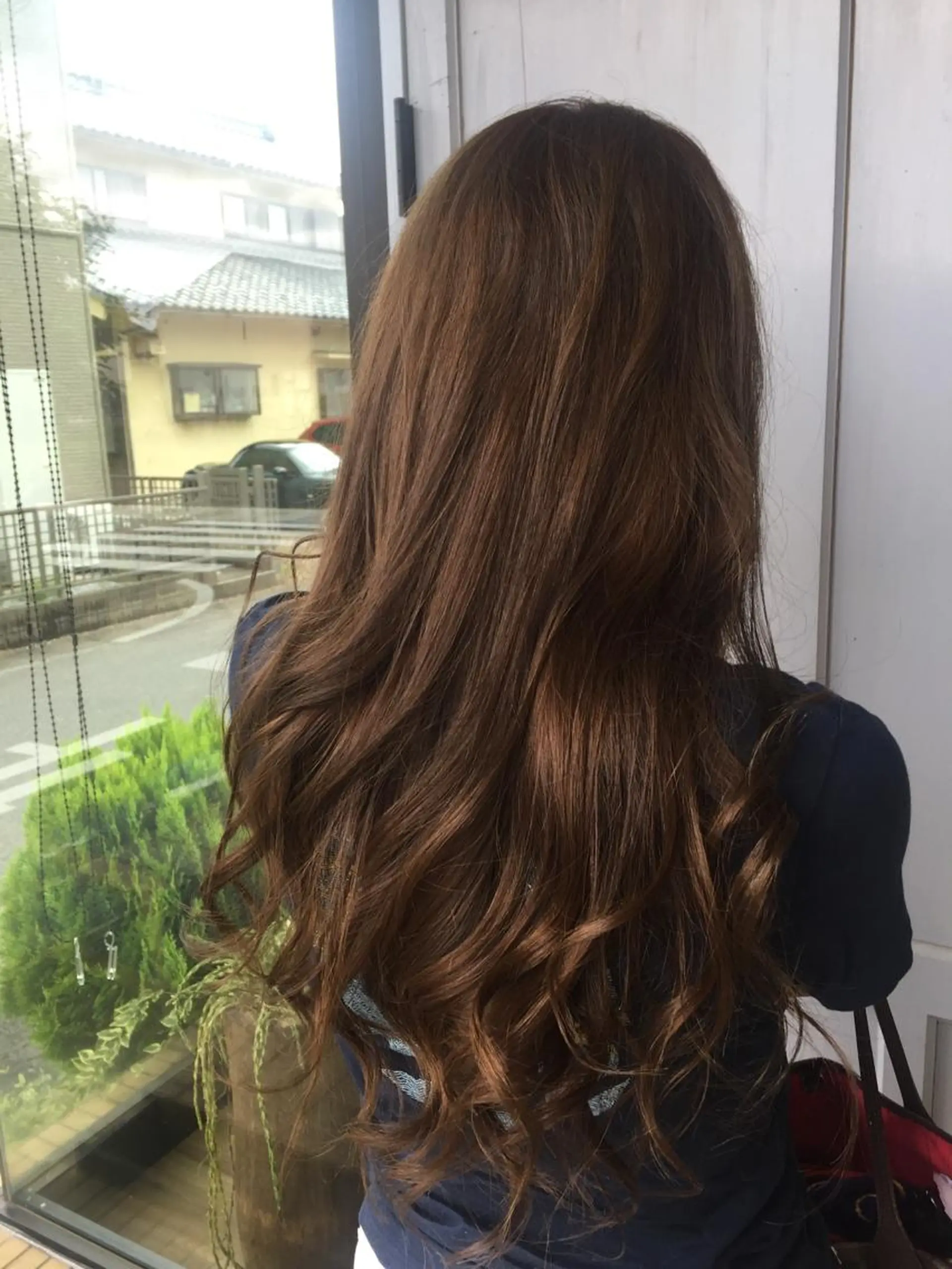 ロング カラー アッシュ ツキダテ ユイのヘアスタイル