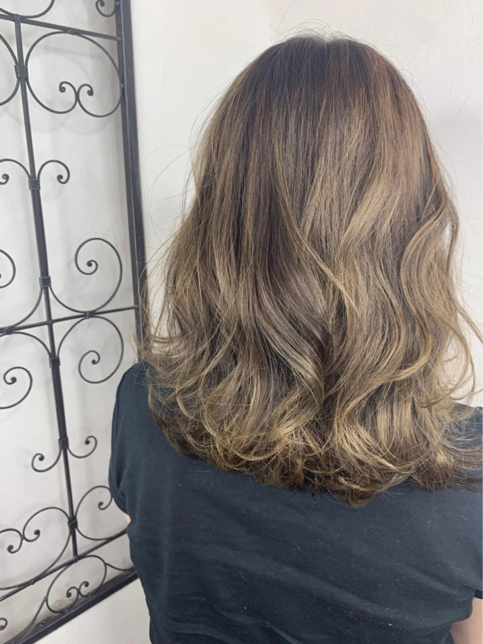 ミディアム カラー AVANCE 長尾 尚悟のヘアスタイル