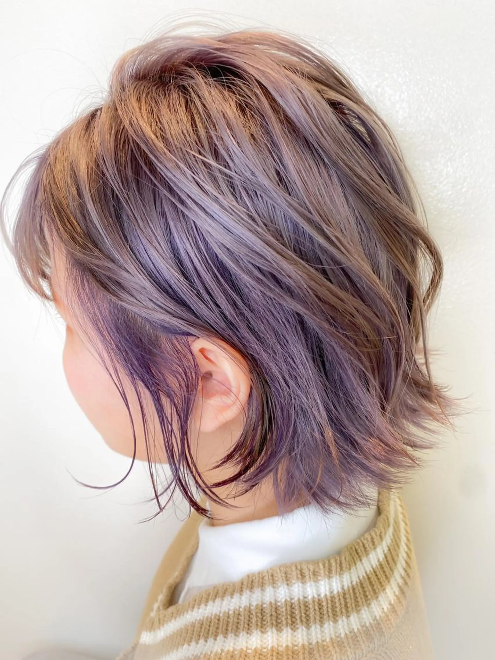 ショート カラー パープルカラー 佐々木 雪菜のヘアスタイル