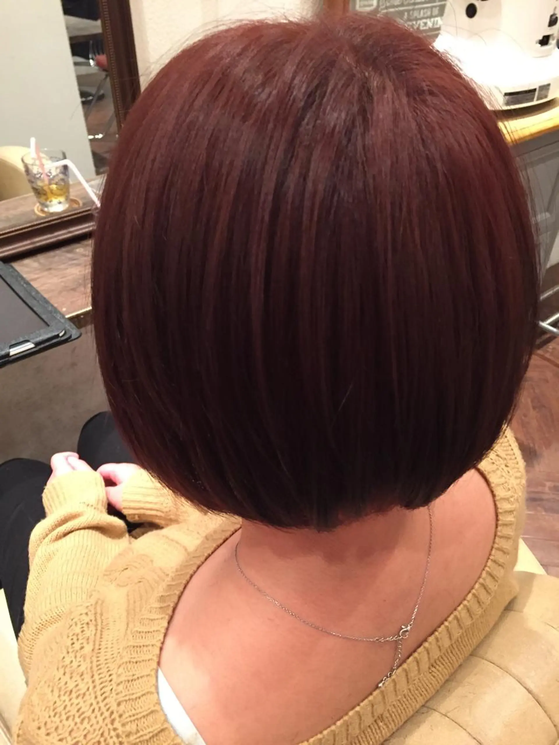 ショート カラー いしだ みさきのヘアスタイル