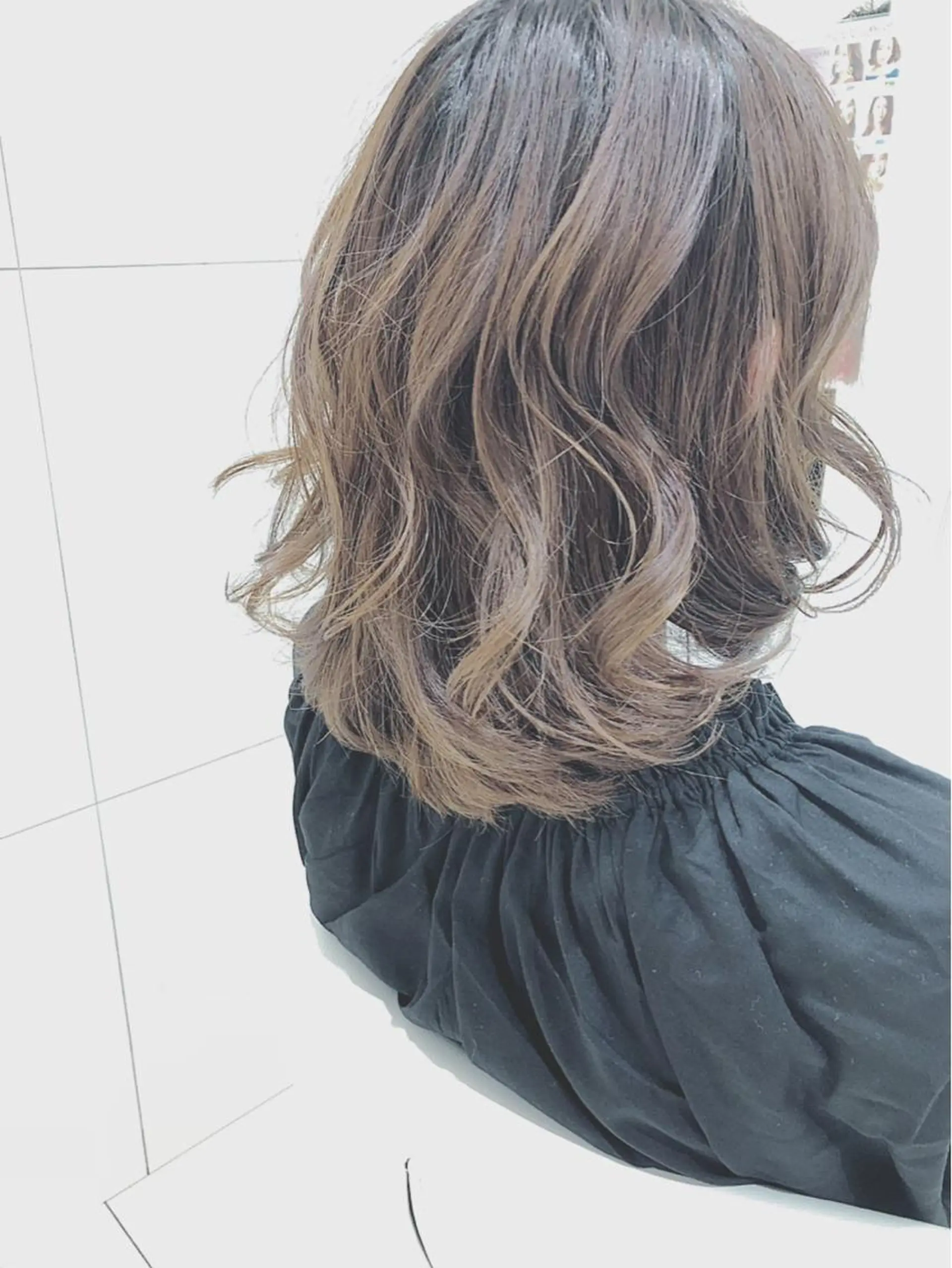 ミディアム トリートメント 上田 篤史のヘアスタイル