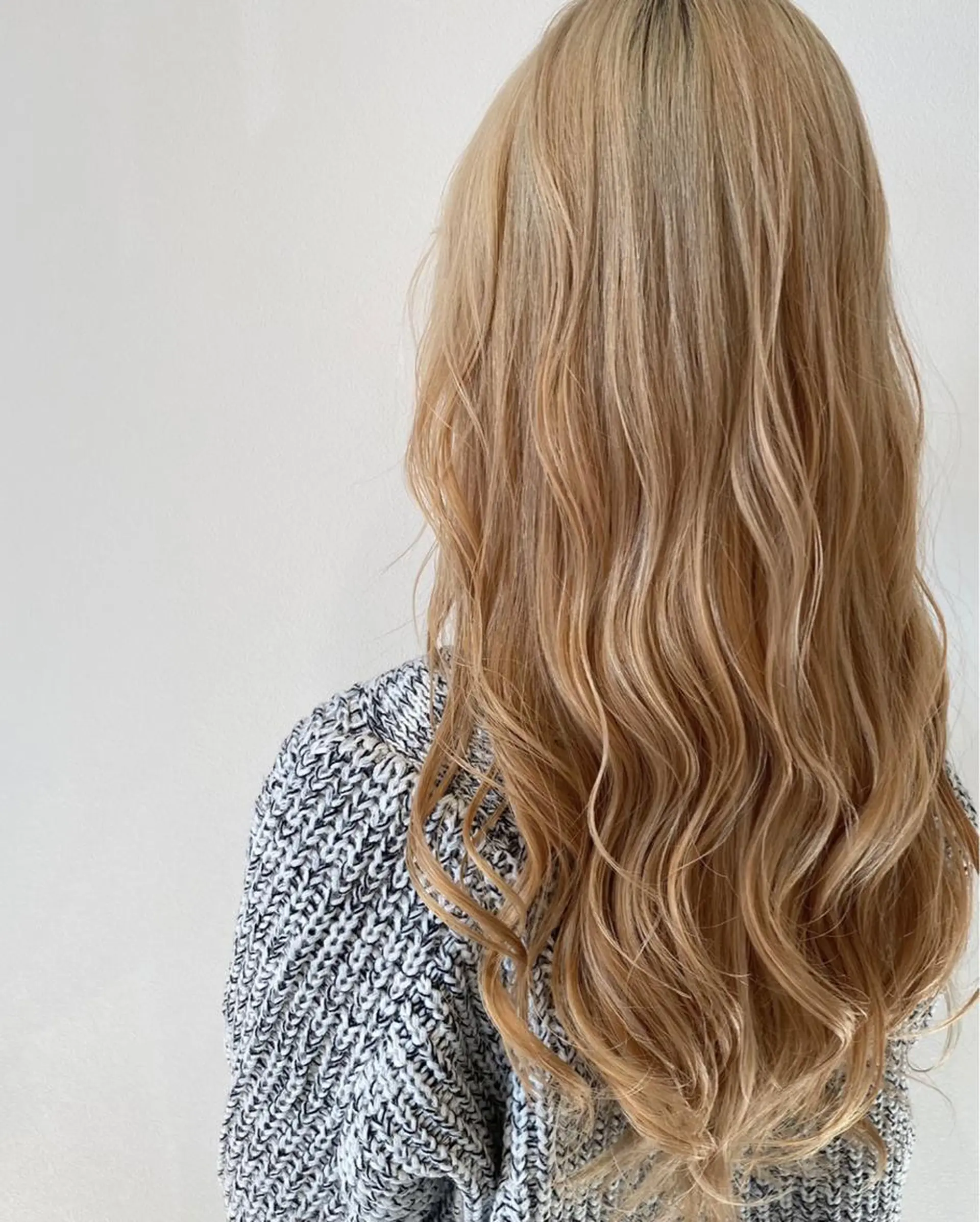 ロング 坂田 洋介のヘアスタイル