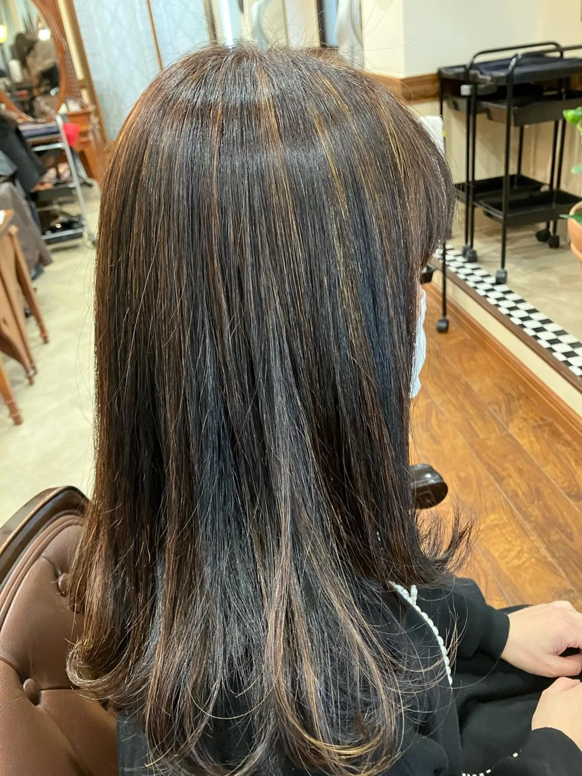 カラー ハイライトカラー カット ヘアカラー 森 陽子のマツエク・マツパデザイン