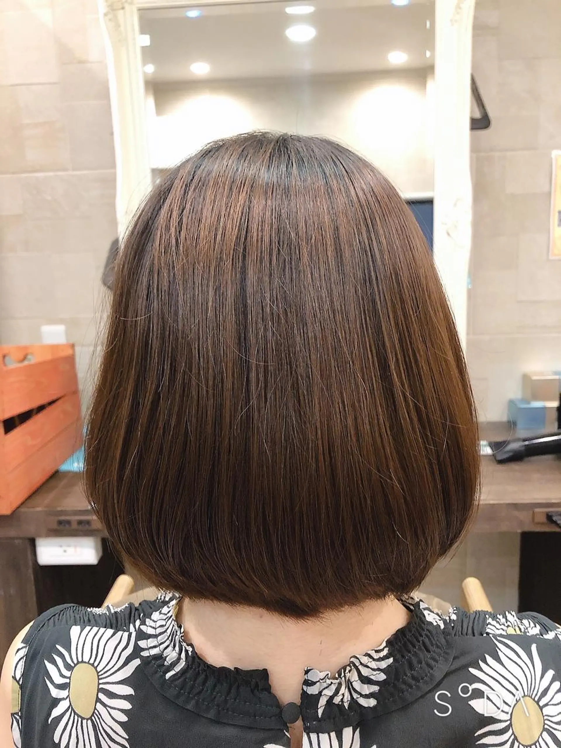 ミディアム 髪質改善 カラーJILLのヘアスタイル