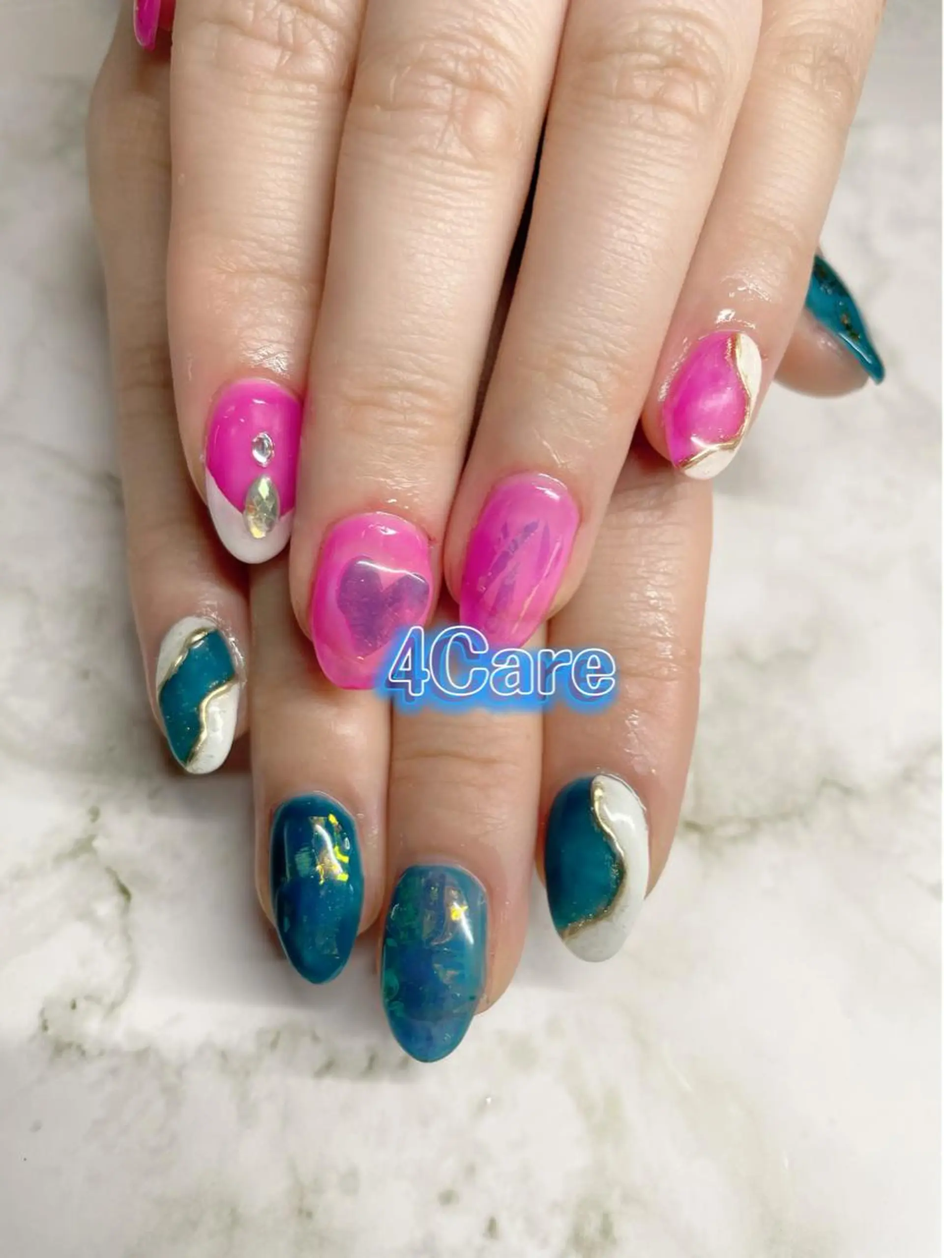 ネイル 4Care Yのネイルデザイン