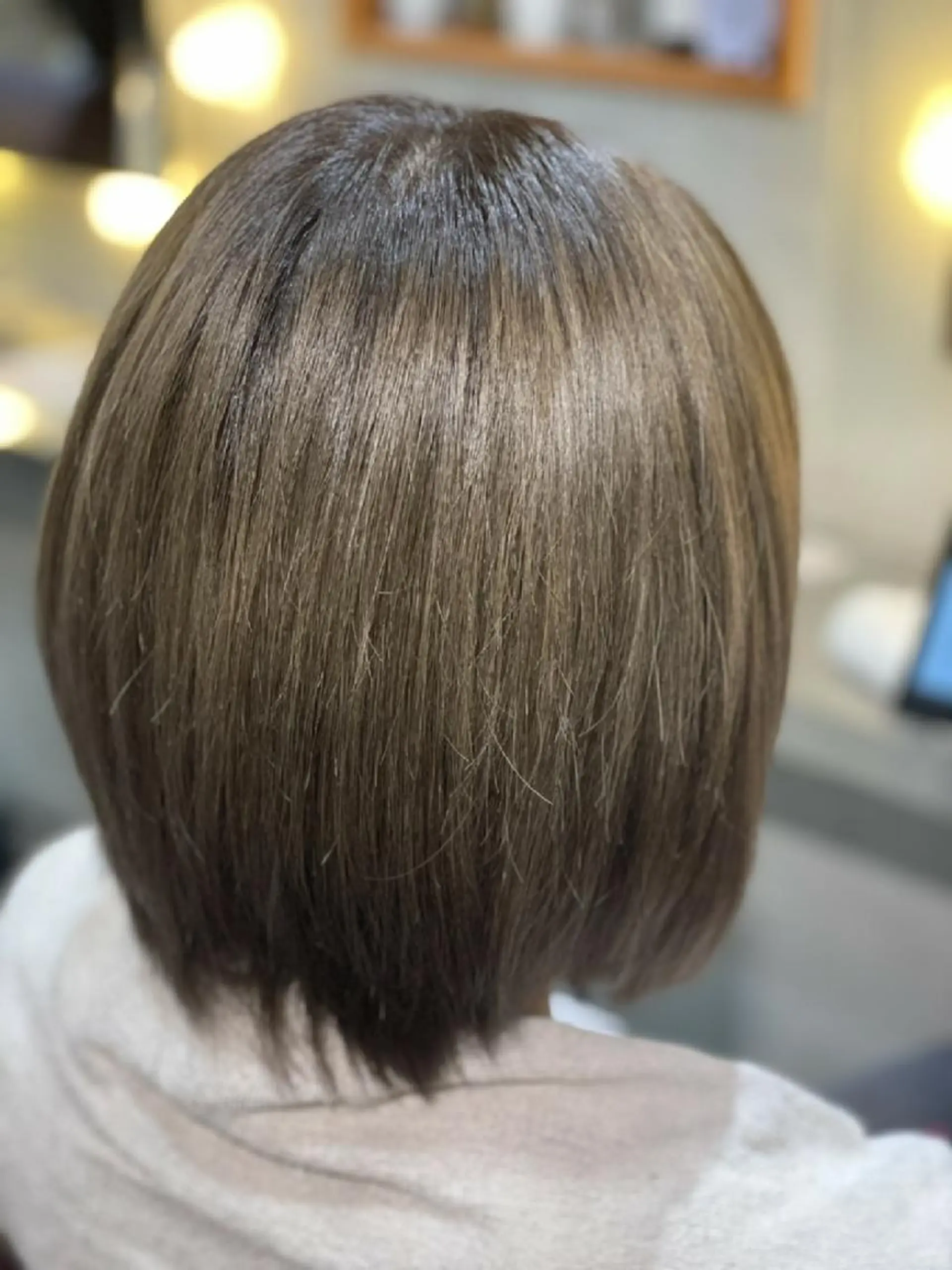 ミディアム 岡田 駿也のヘアスタイル