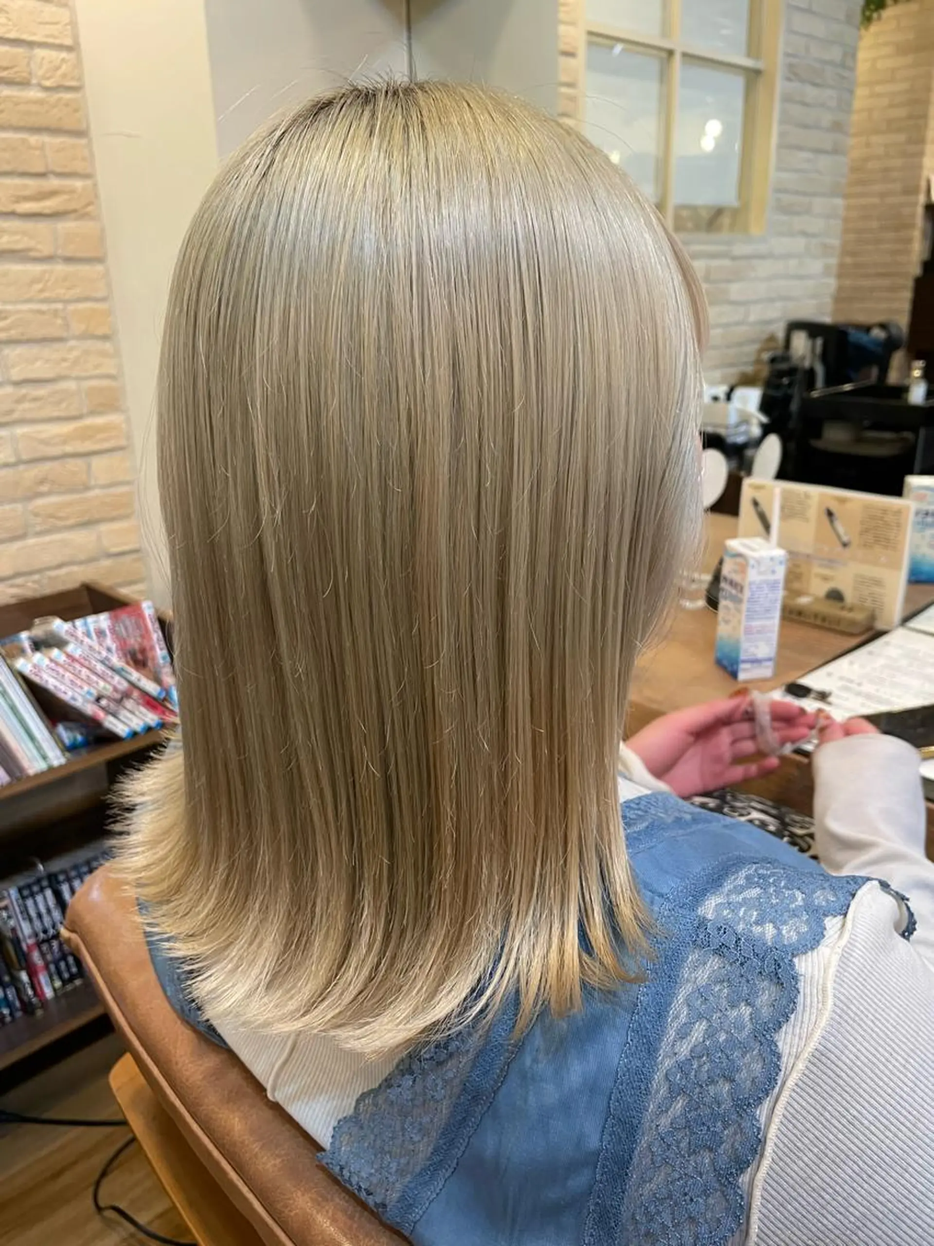 セミロング 林 花鈴🐇🌸のヘアスタイル