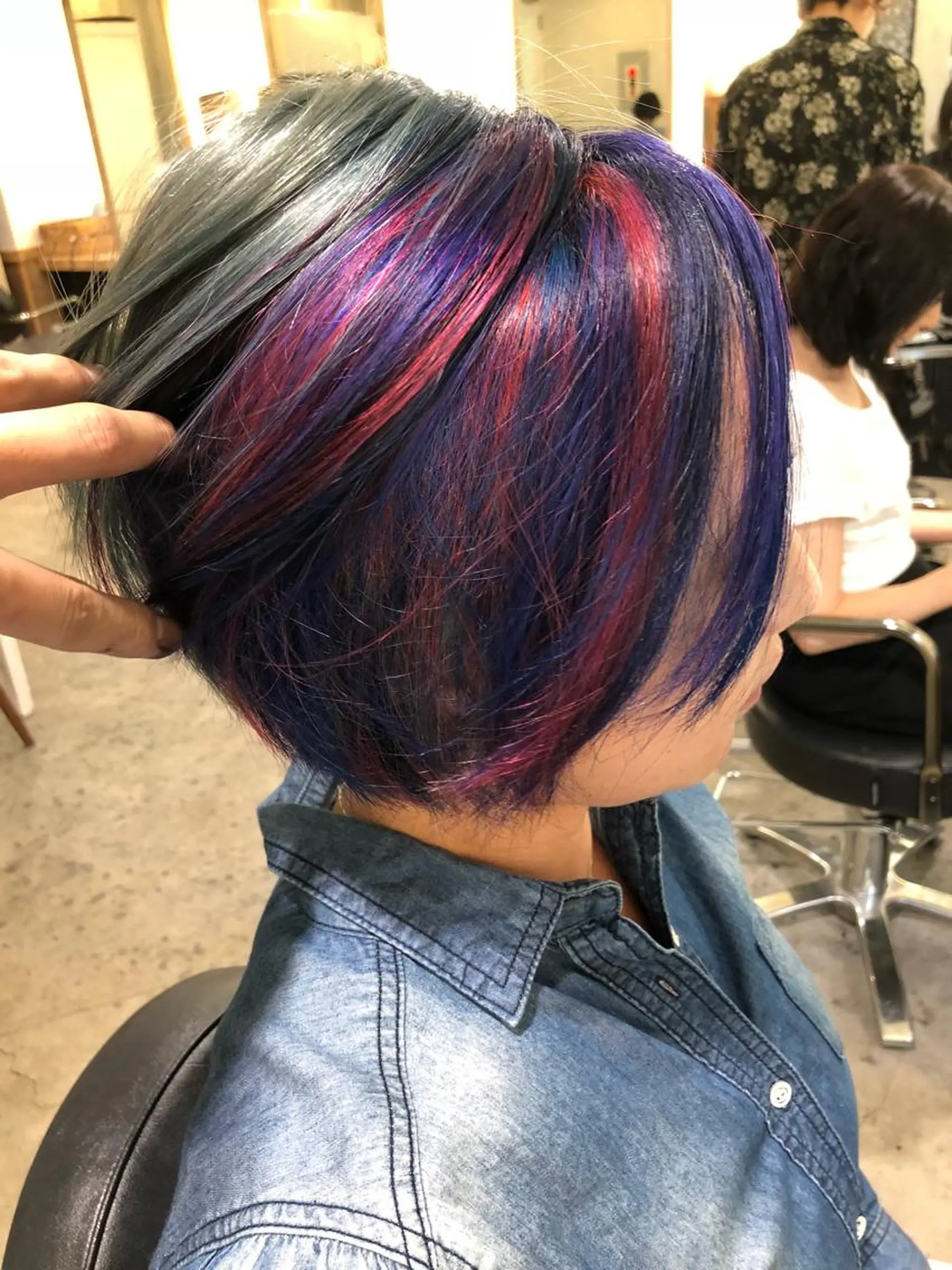 ショート カラー デザインカラー 舘野 太嘉宏のヘアスタイル