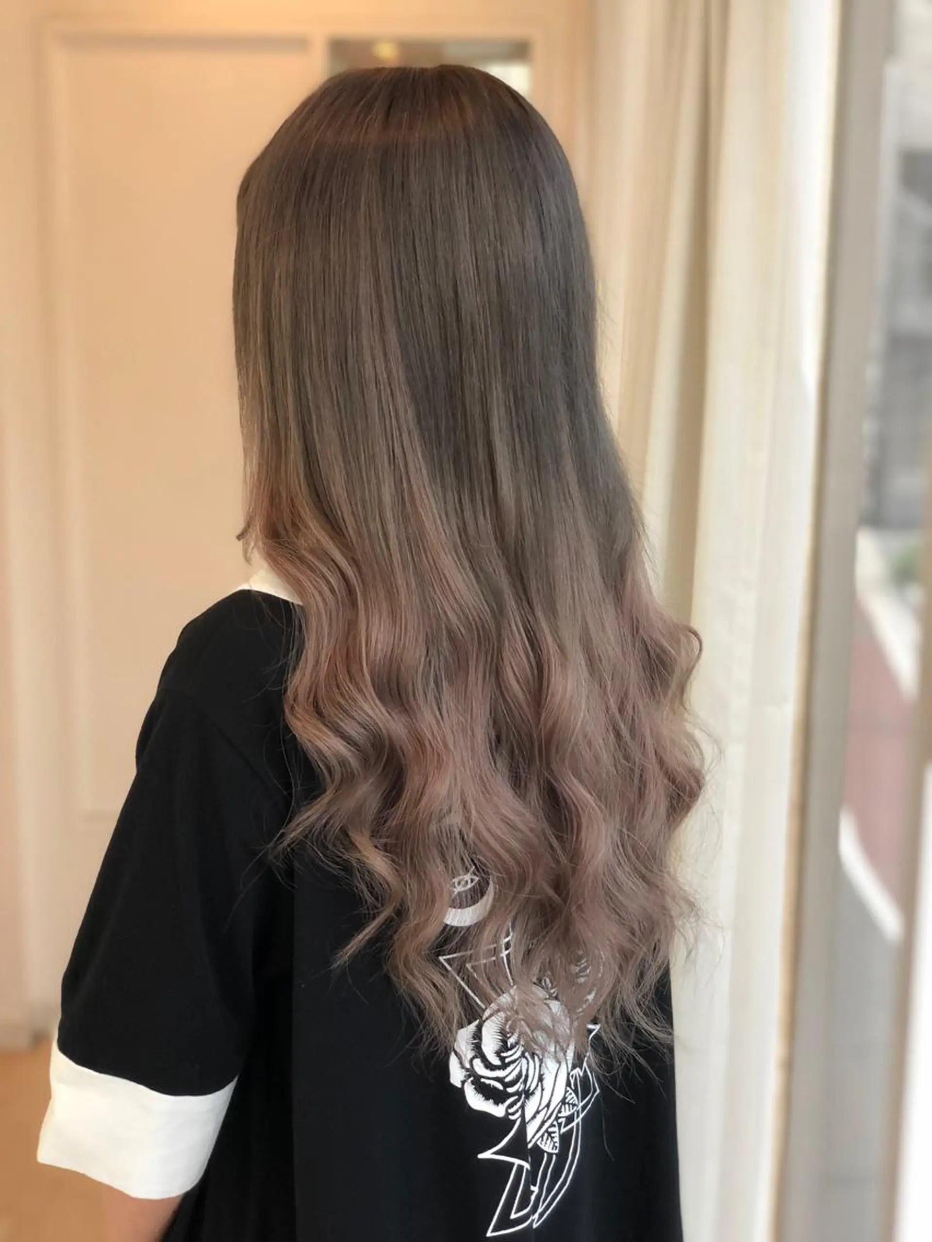 ロング カラー エクステ ヘアカラー トリートメント エクステ 韓国カラーエクステ 👑代表渡部雅己👑のヘアスタイル