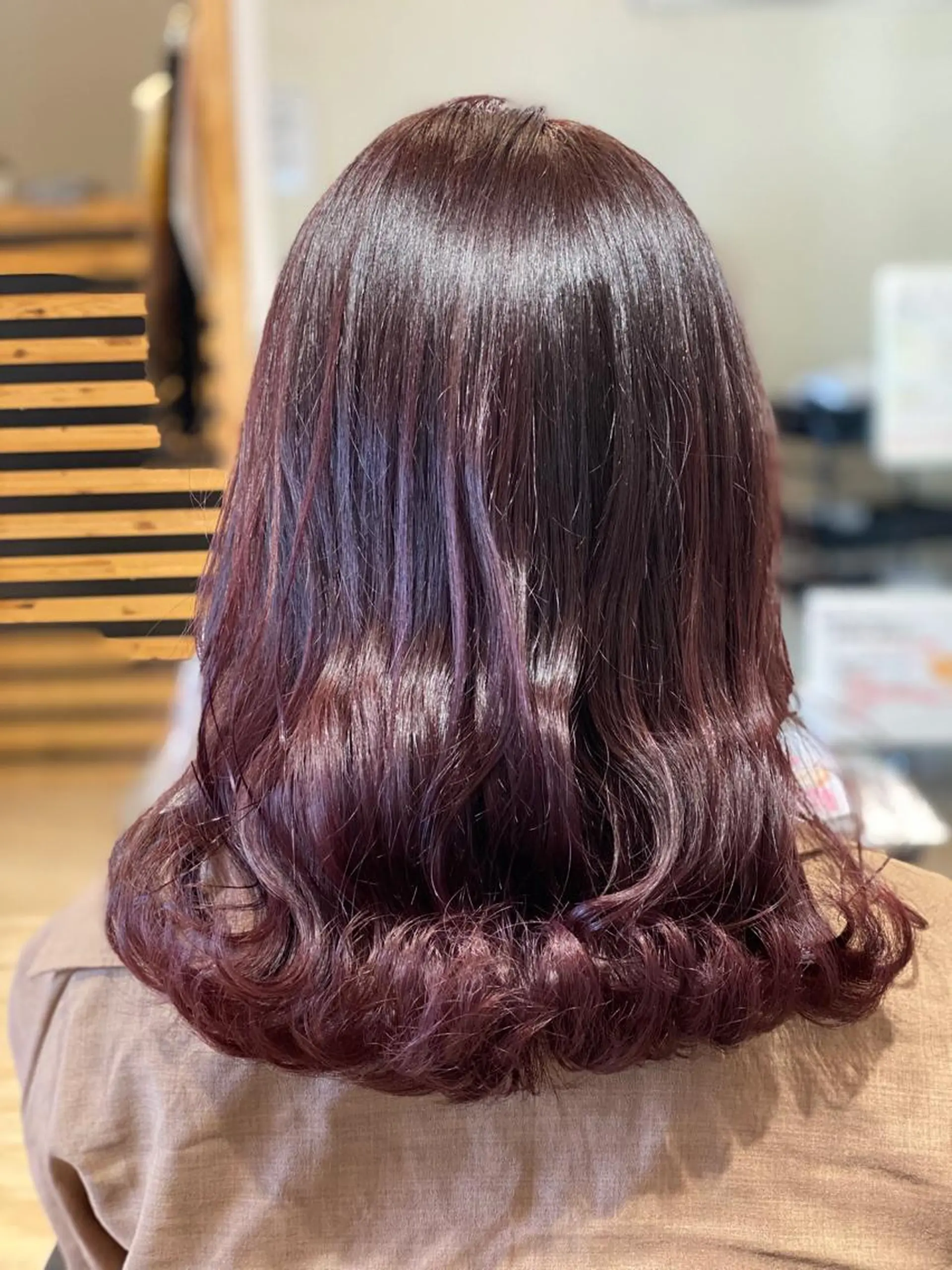 セミロング カラー 関口 友行のヘアスタイル