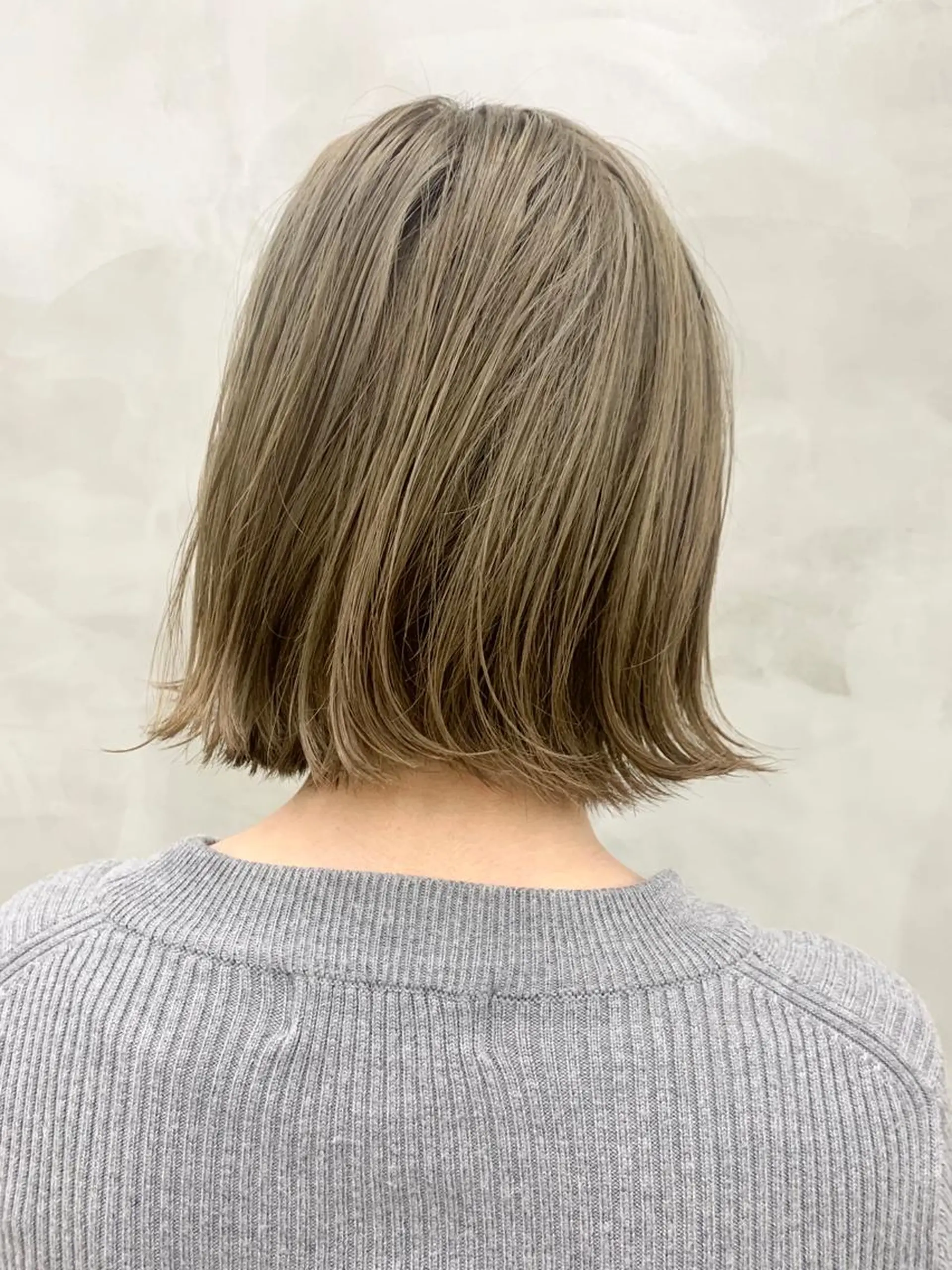 カラー ベージュカラー イルミナカラー オリーブベージュ ボブ ヘッドスパ (女性限定)🍋モエのヘアスタイル